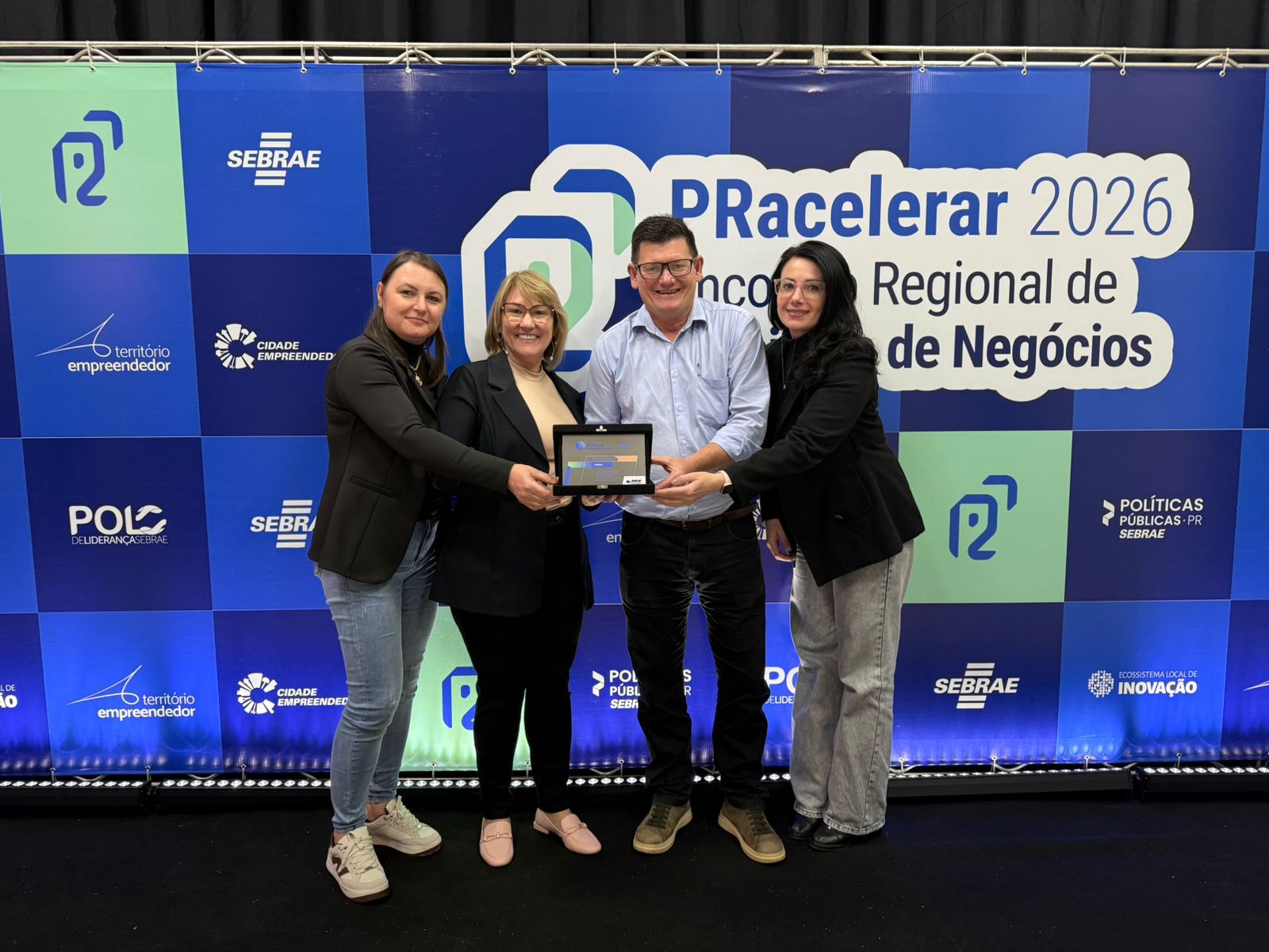 Fundemis rende Placa Prefeitura Empreendedora para Missal