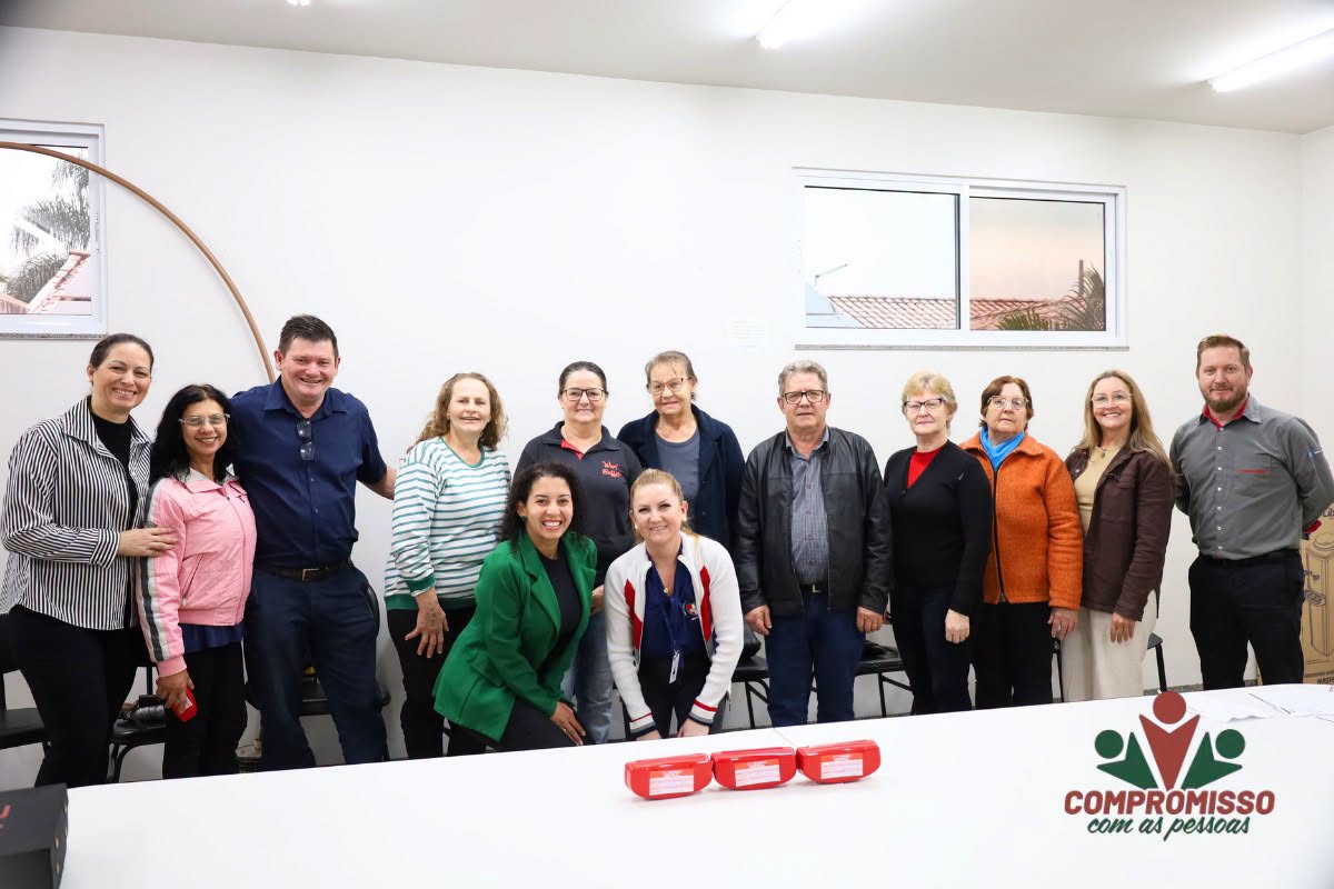 Mais de 480 óculos já foram entregues pelo Programa Olhar Missalense