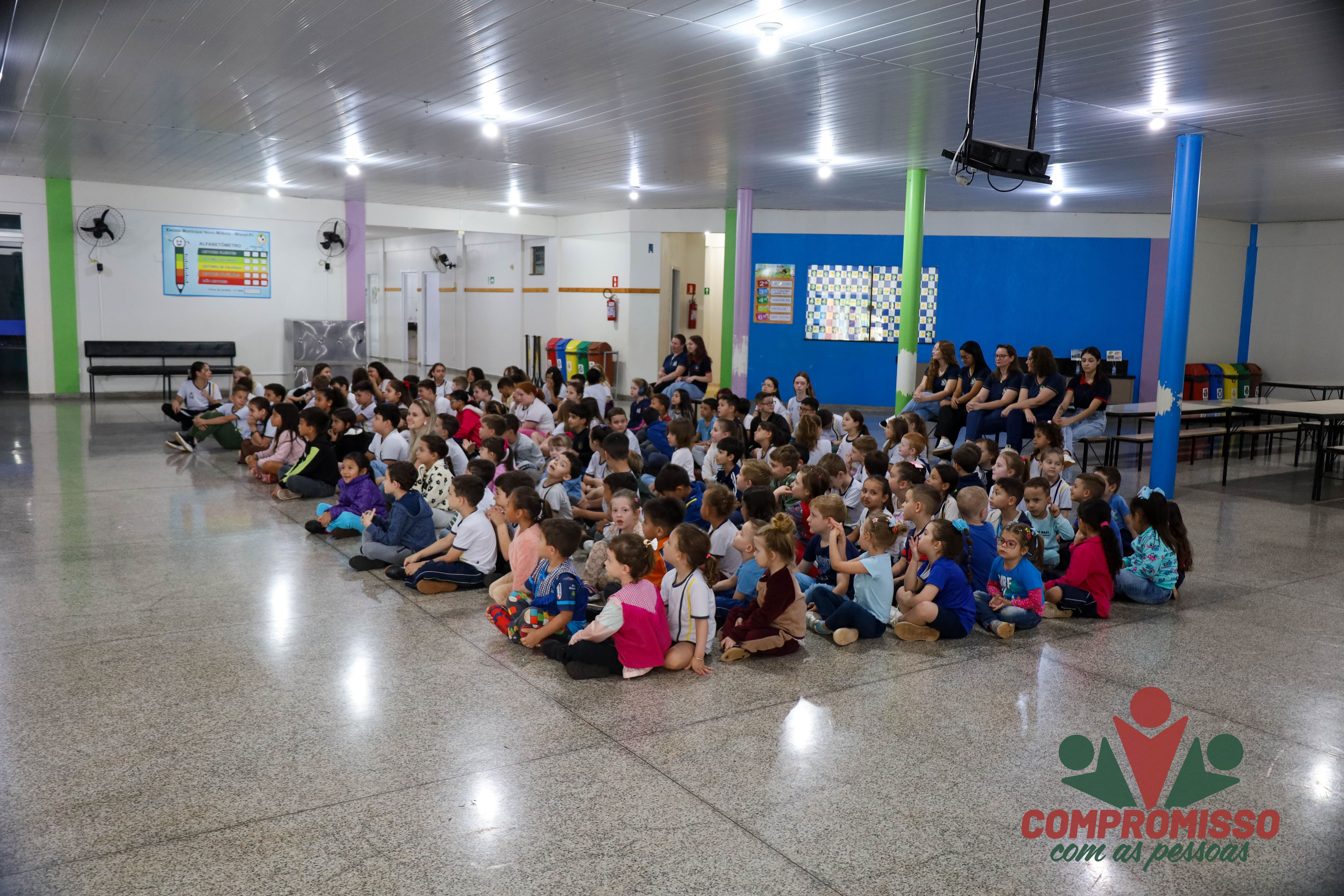 Escola Novo Milênio certifica alunos destaque do segundo trimestre letivo