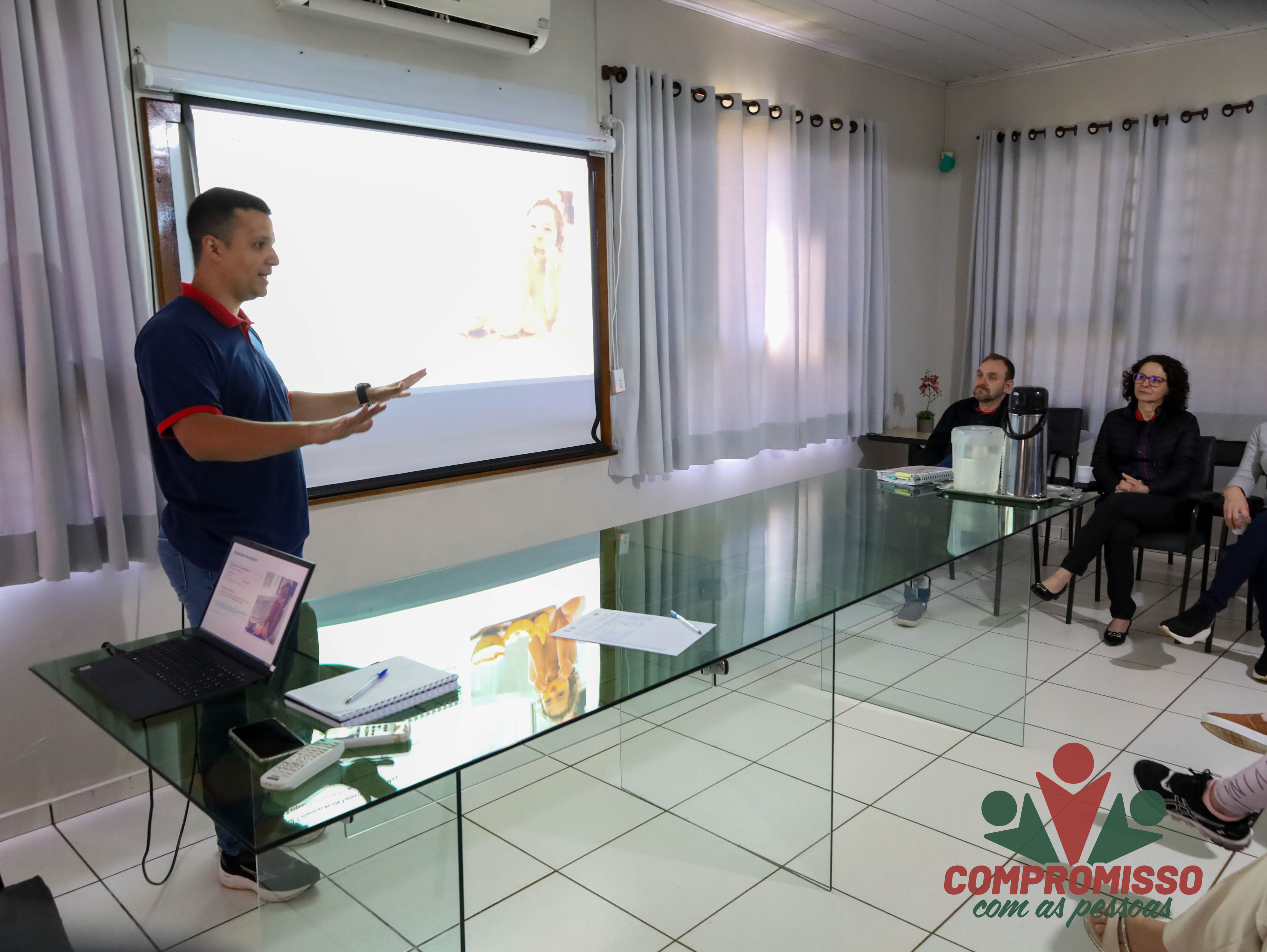Alimentação Escolar, Higiene e Segurança dos Alimentos foi tema de formação em Missal