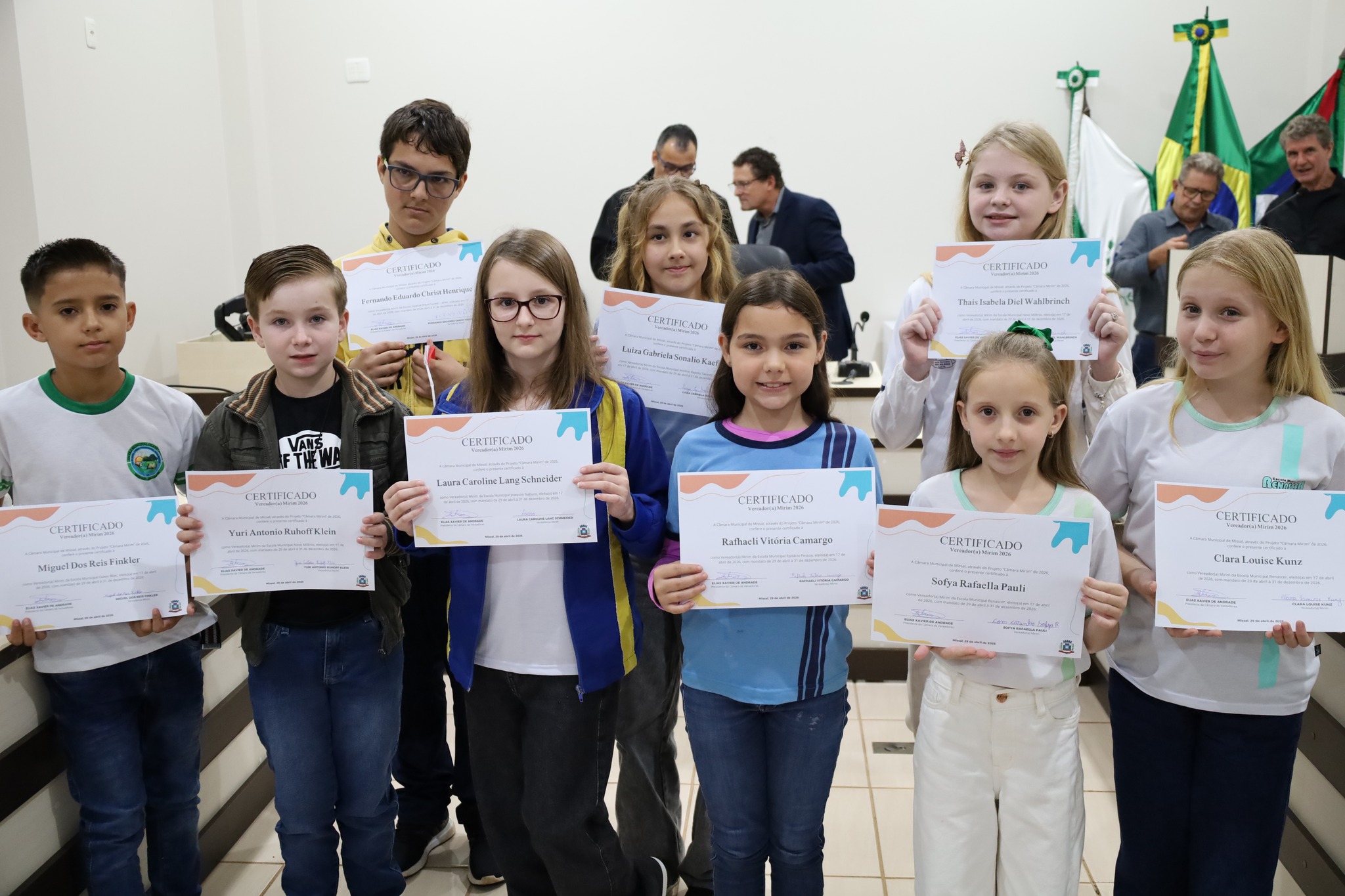 Vereadores Mirins de 2026 tomam posse em Missal