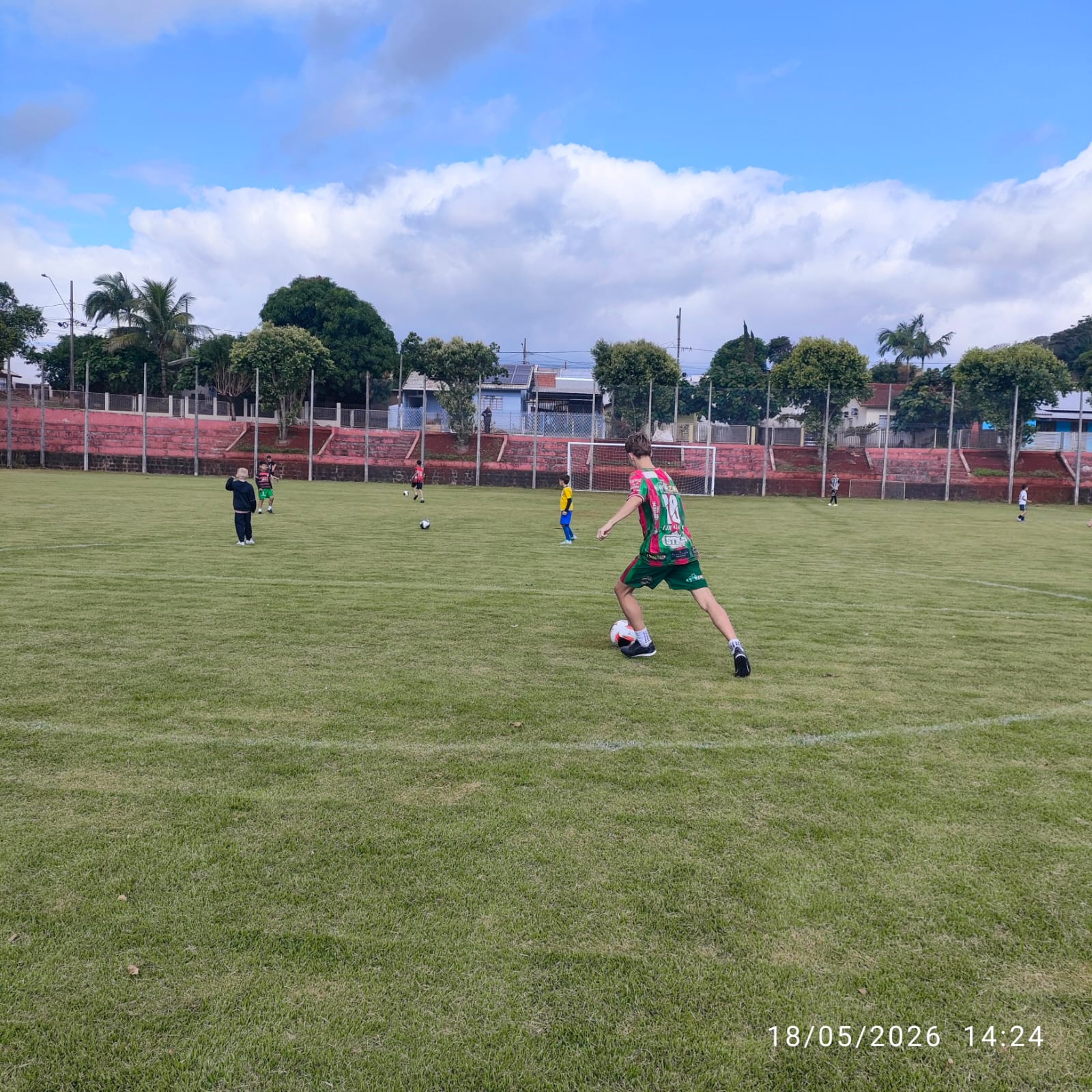 Retomada da Escolinha de Futebol em Missal supera expectativa