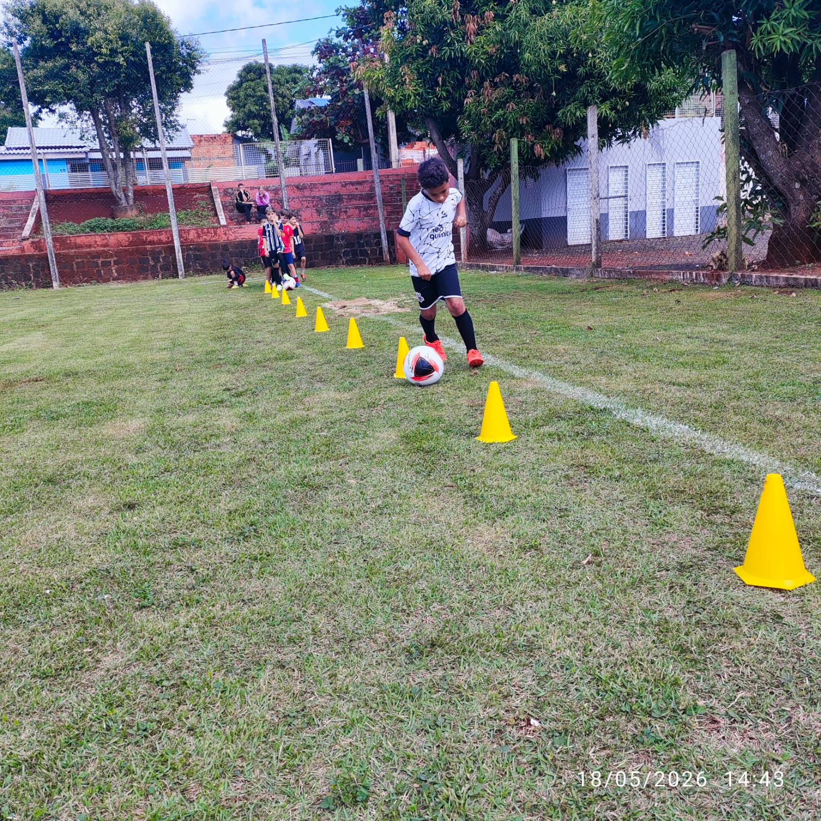 Retomada da Escolinha de Futebol em Missal supera expectativa