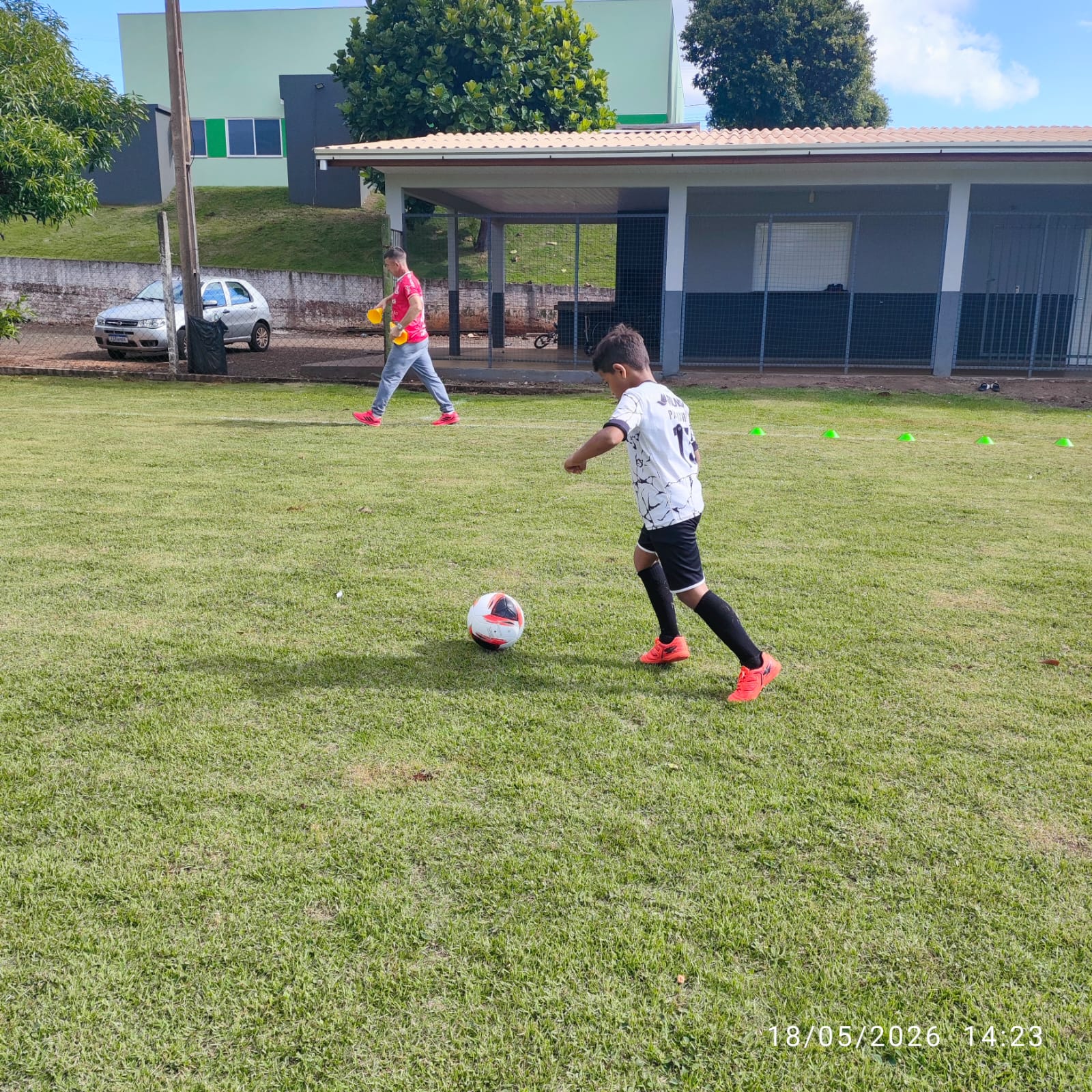 Retomada da Escolinha de Futebol em Missal supera expectativa