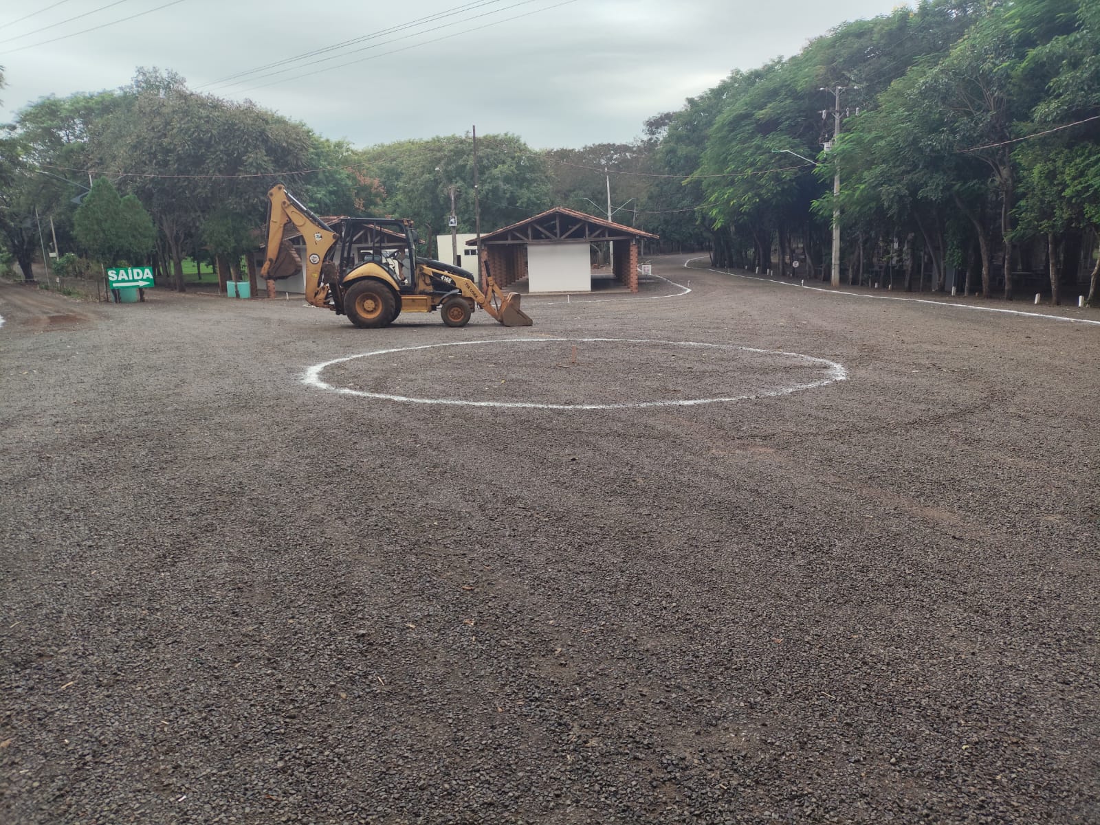 Empresa inicia marcação para Pavimentação Asfáltica na Prainha em Missal