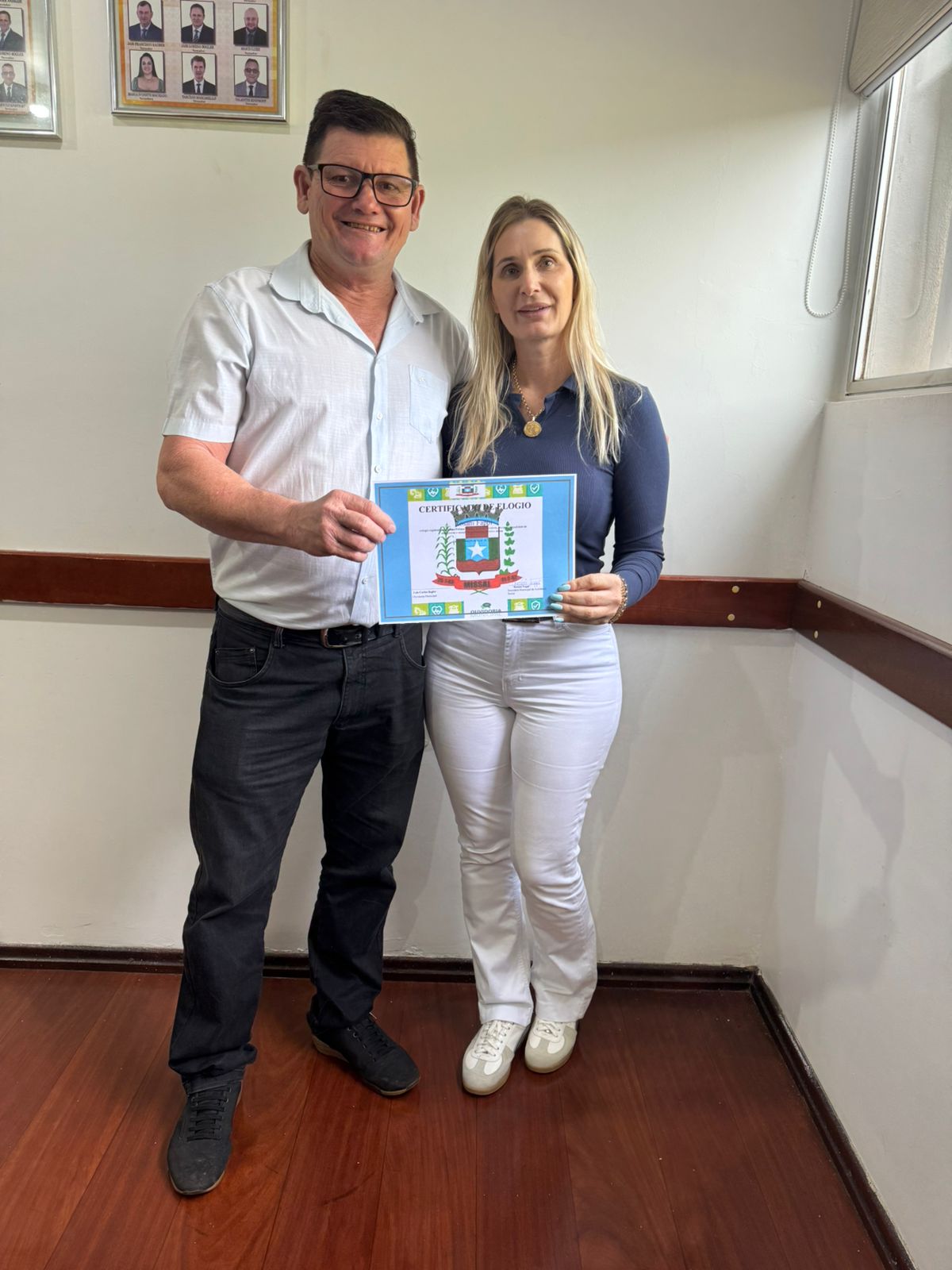 Servidoras da Assistência Social recebem Certificado de Elogio
