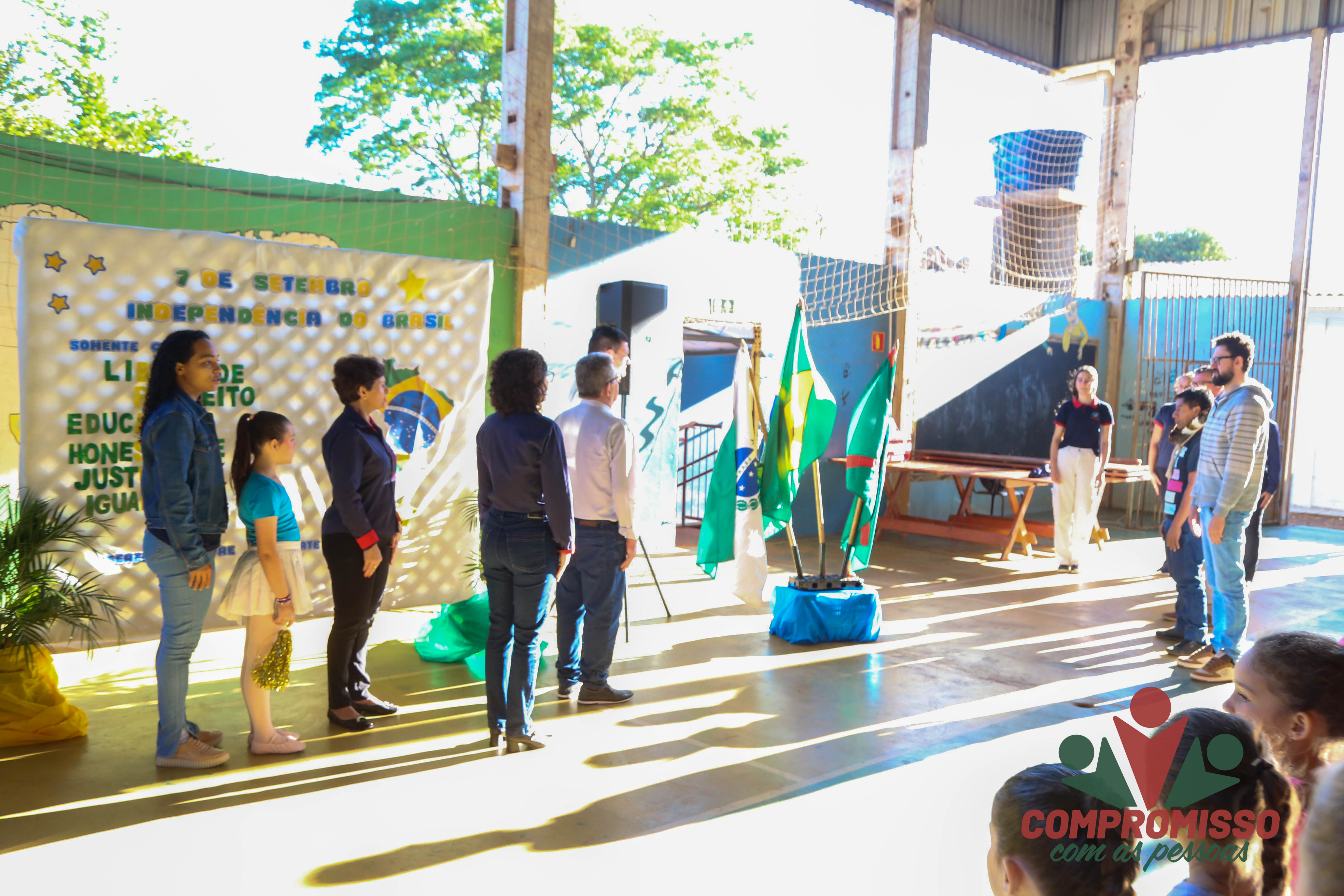 Linha Jacutinga contou com ato cívico plural