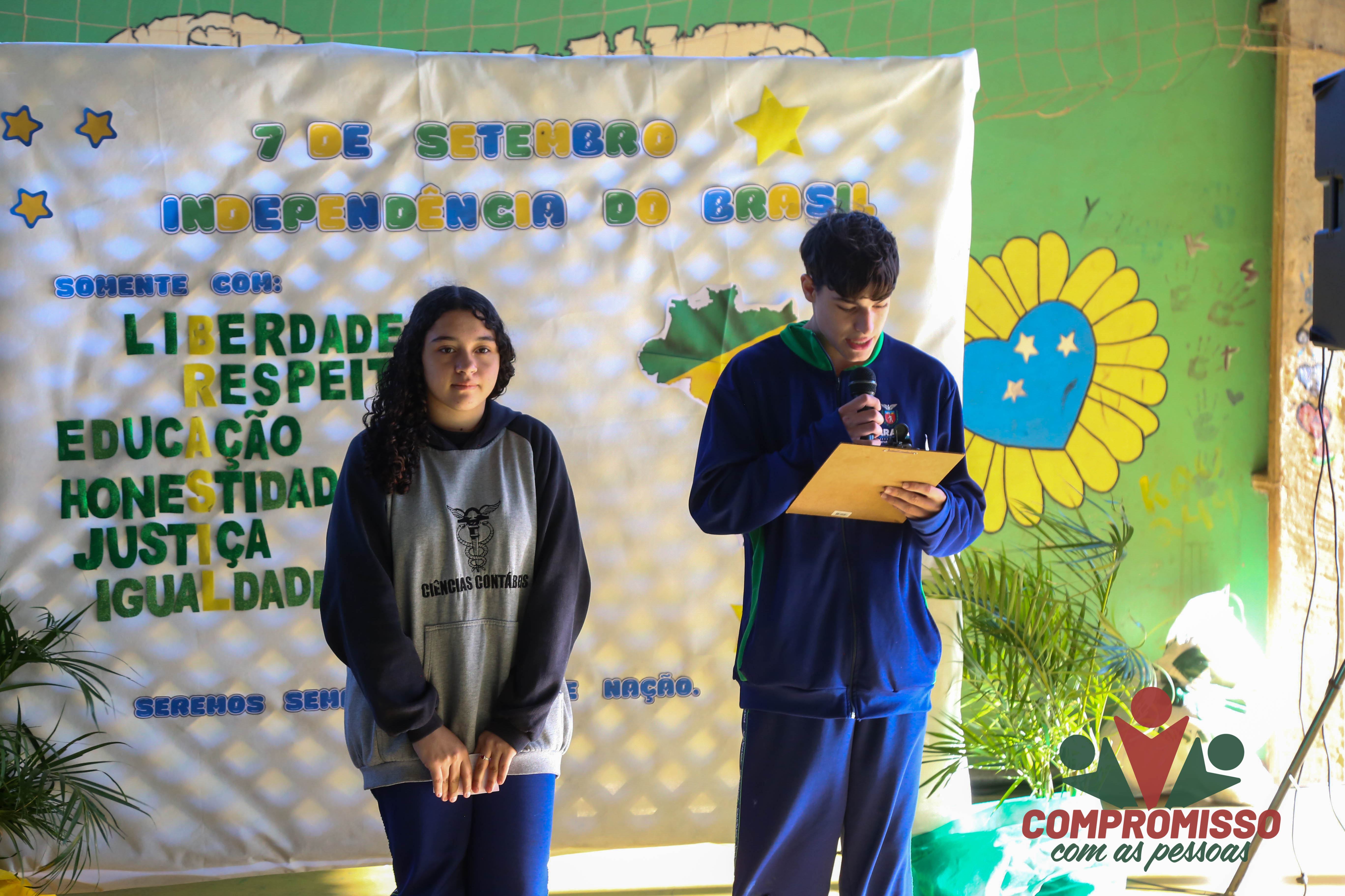 Linha Jacutinga contou com ato cívico plural
