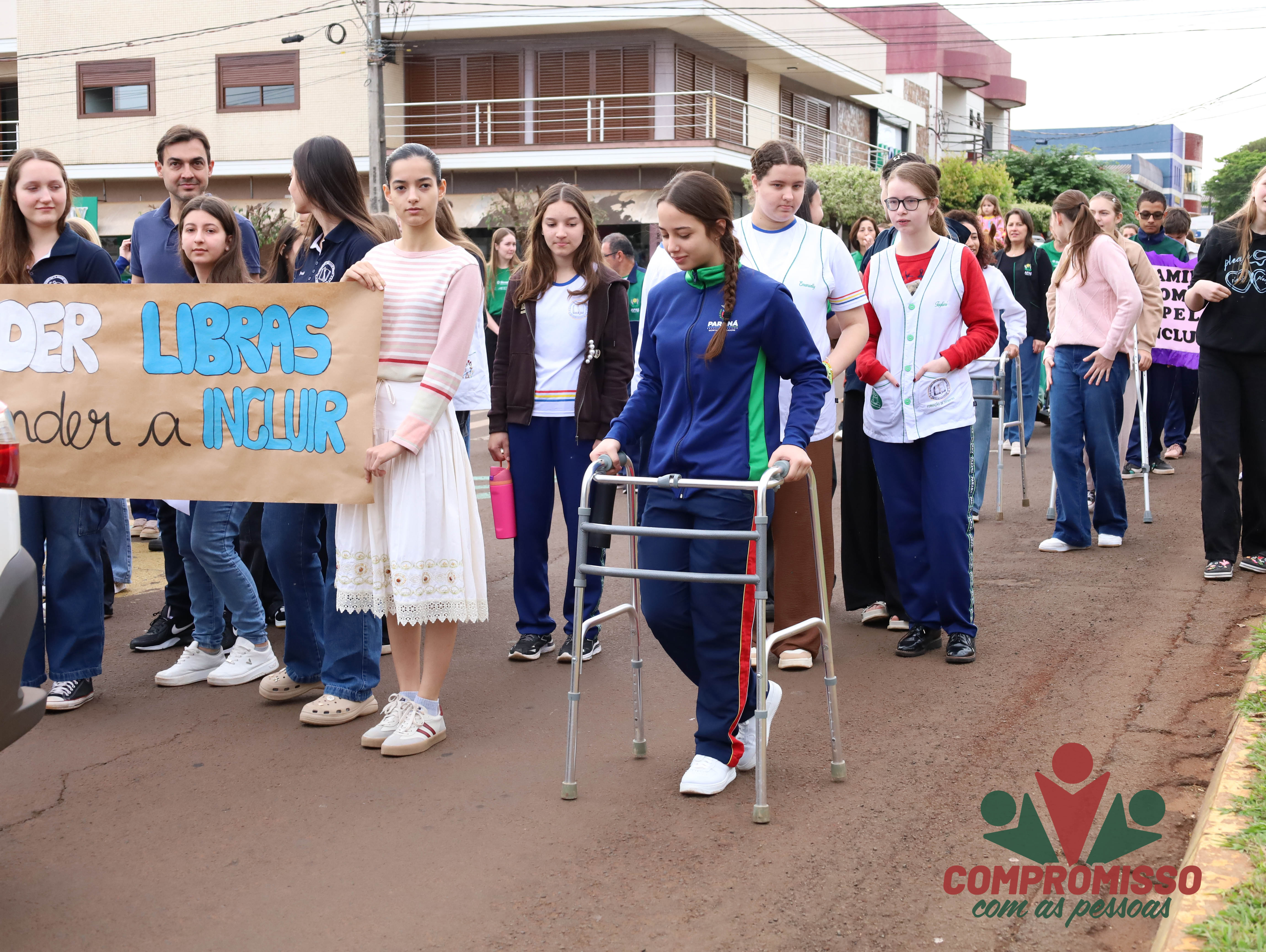 Desafio da Empatia reúne um grande público na 1ª Caminhada pela Inclusão em Missal