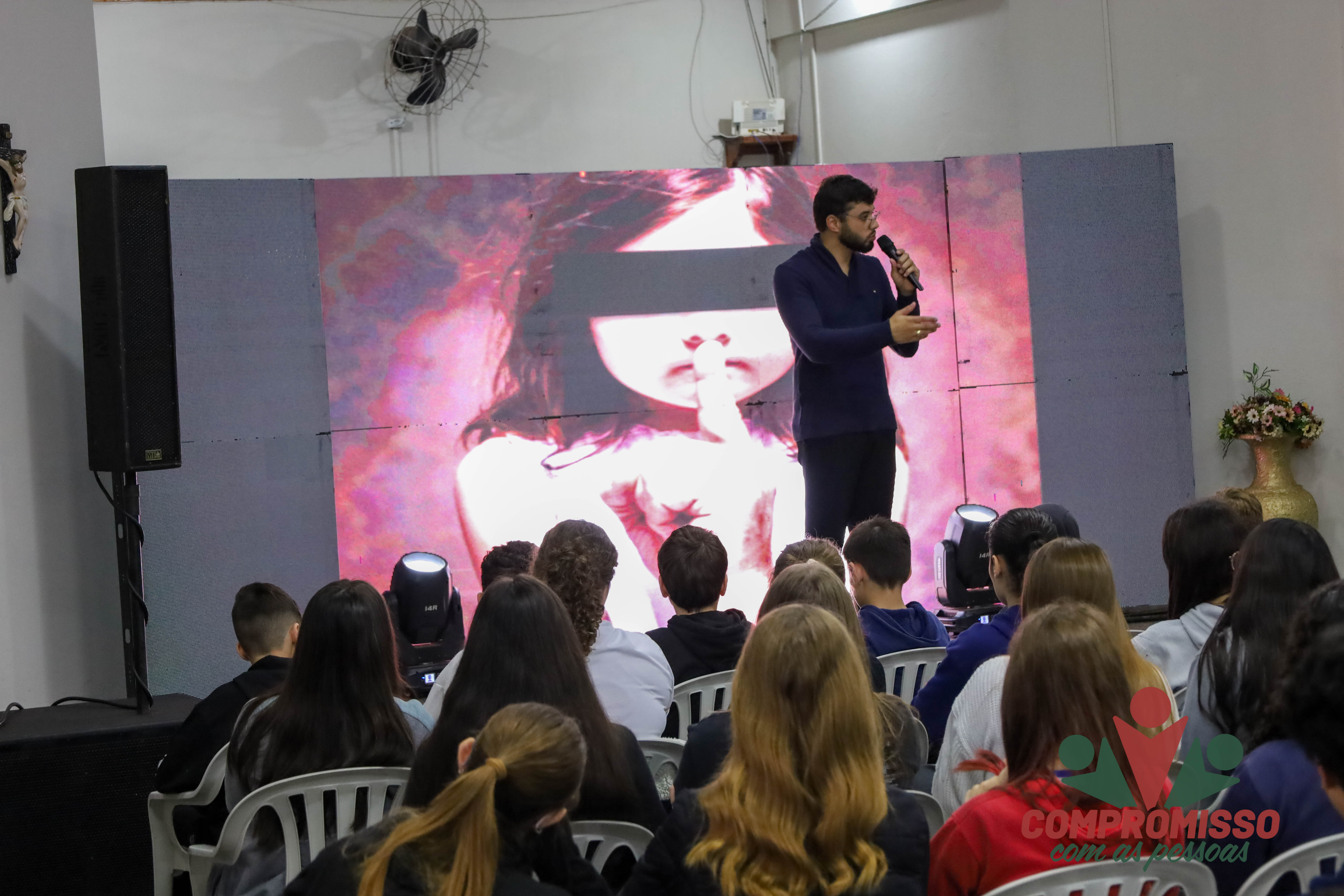 Palestra Show orienta alunos de Missal sobre o Combate ao Abuso e Exploração Sexual de Crianças e Adolescentes