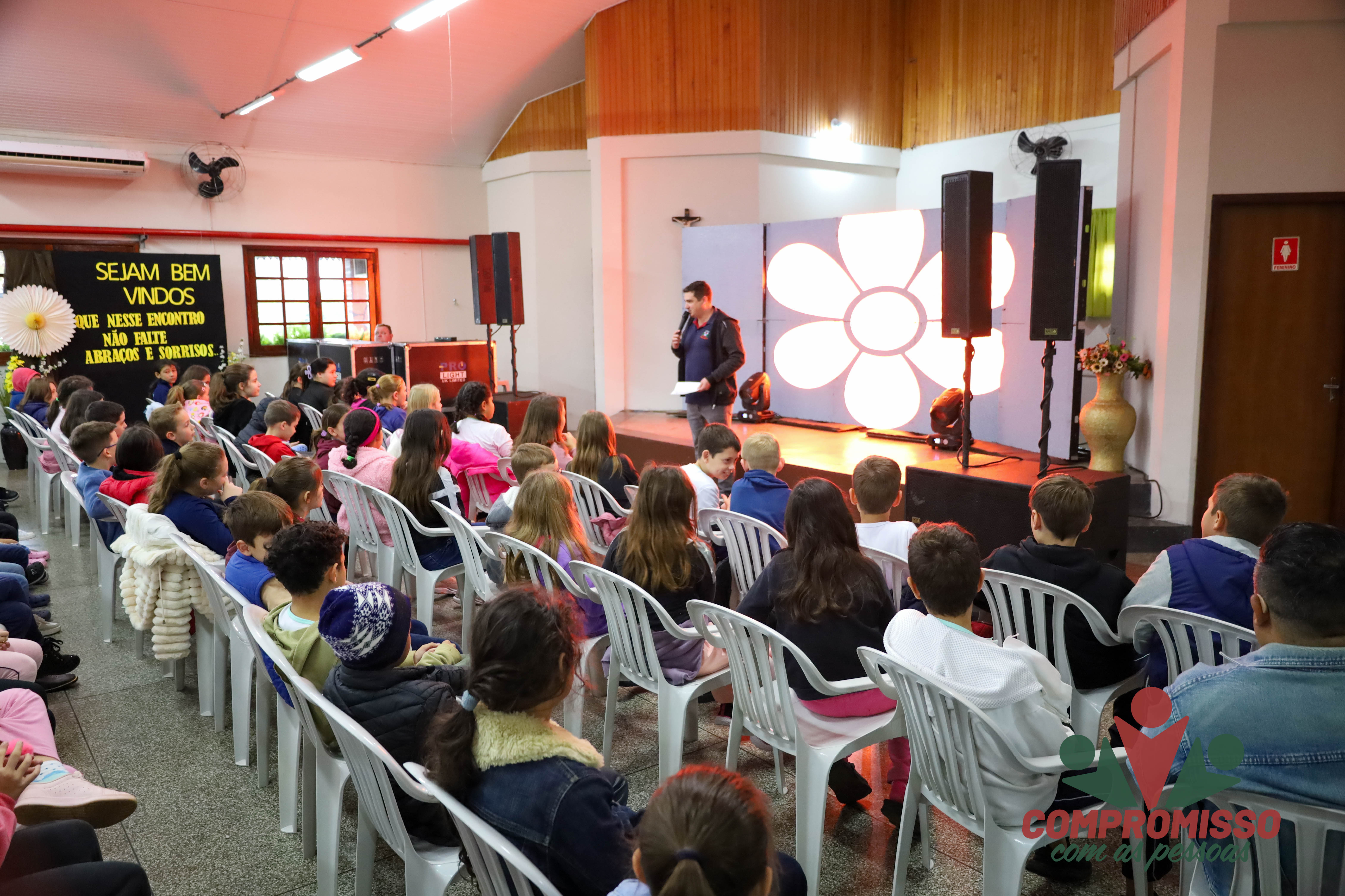 Palestra Show orienta alunos de Missal sobre o Combate ao Abuso e Exploração Sexual de Crianças e Adolescentes