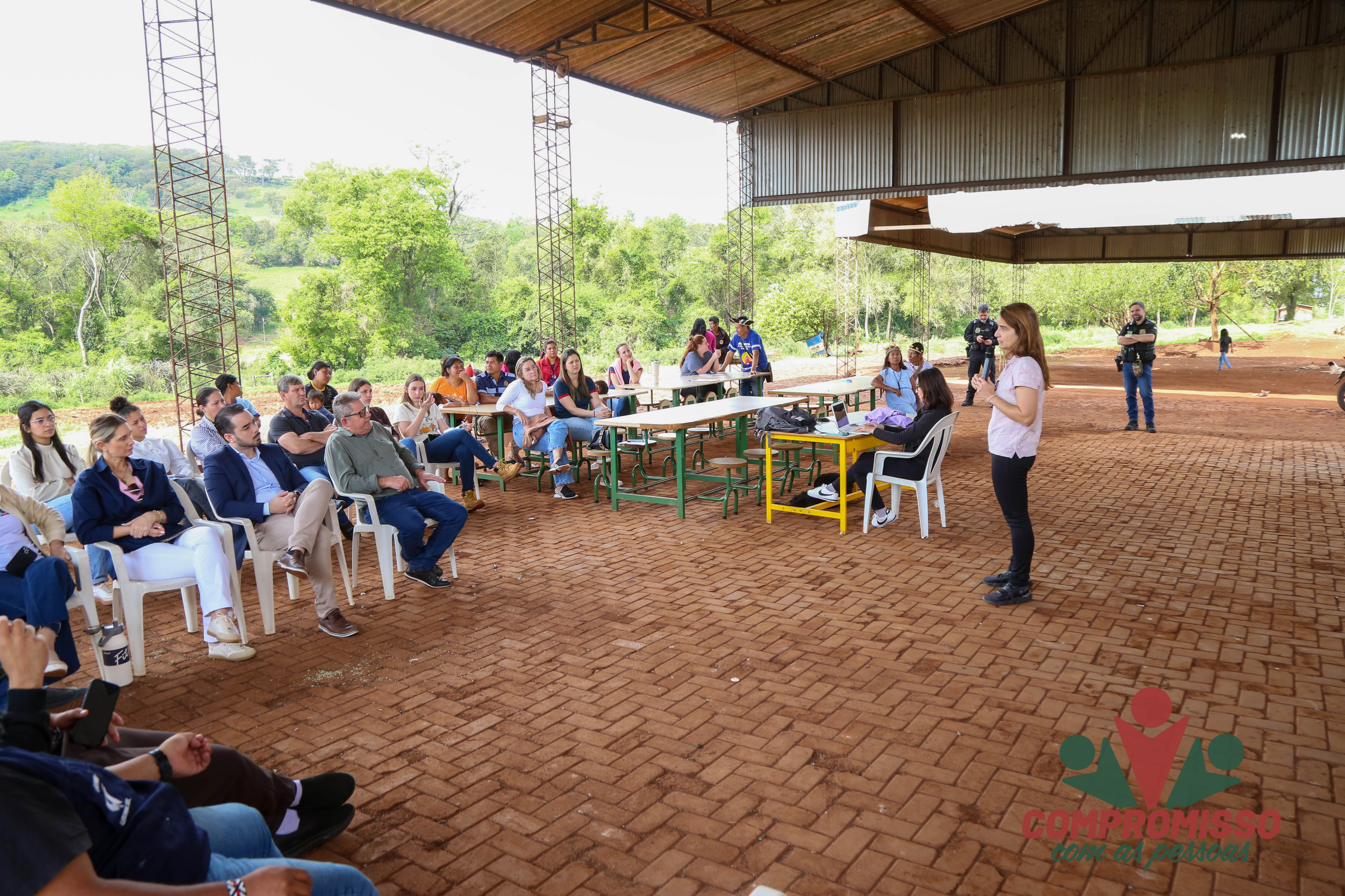 Comunidade Indígena Ara Poty Mirim de Missal recebe visita técnica da Procuradoria da República no Paraná