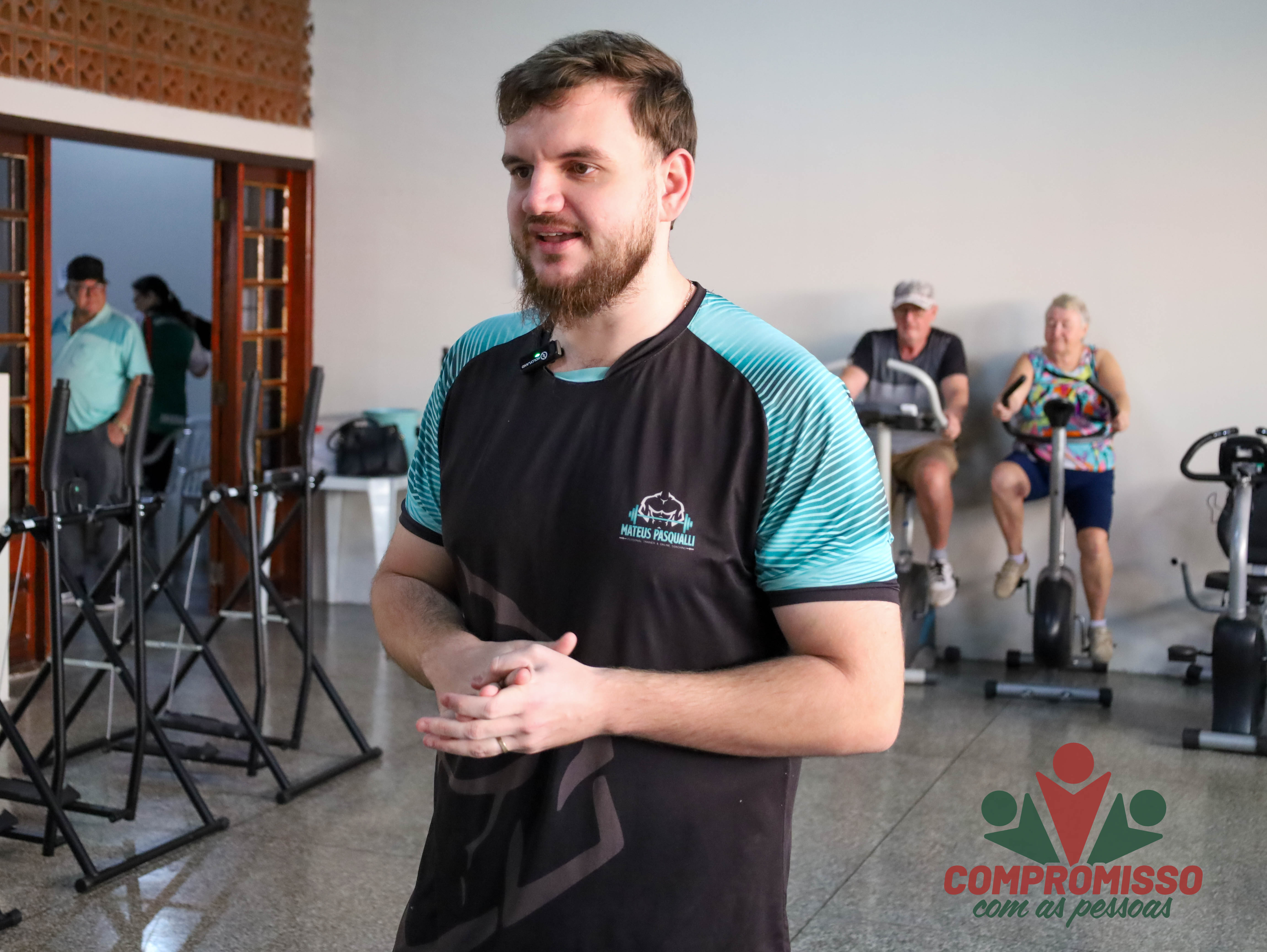 Academia dos Idosos recebe novos equipamentos
