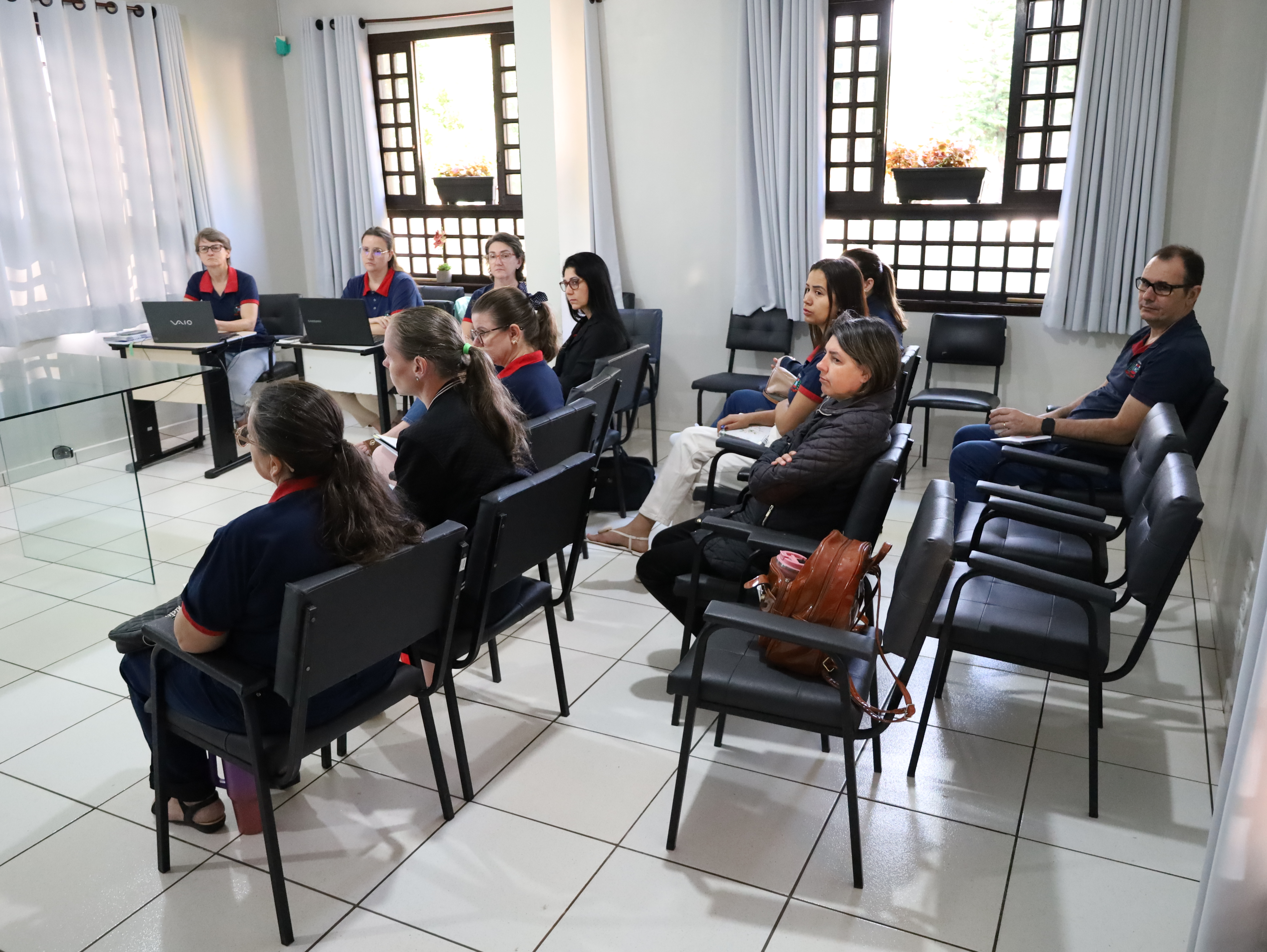 Comissão do Plano de Carreira em Missal se reúne para discussão de diversos assuntos
