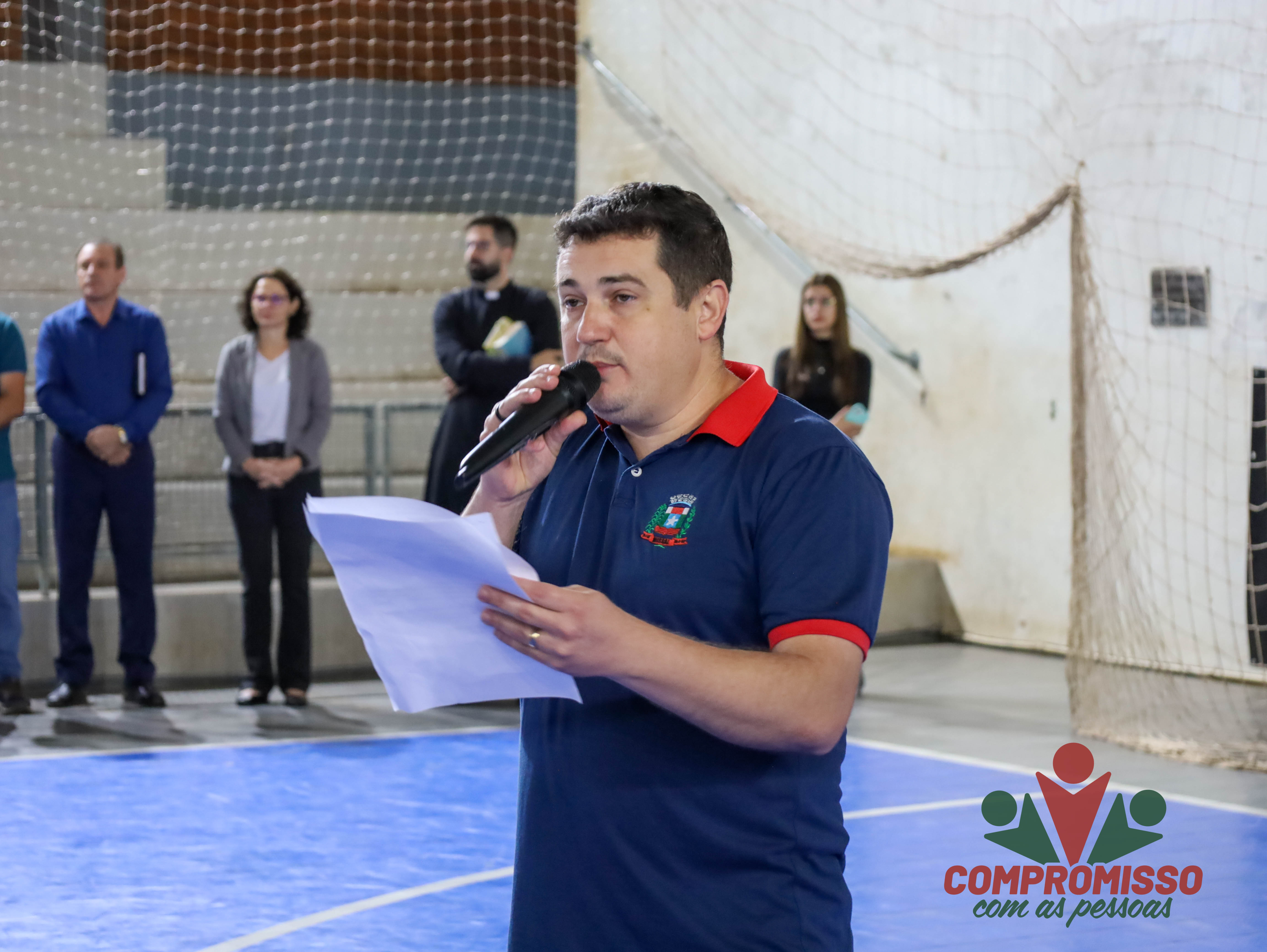 Semana da Pátria inicia com Apresentações de alunos em Missal
