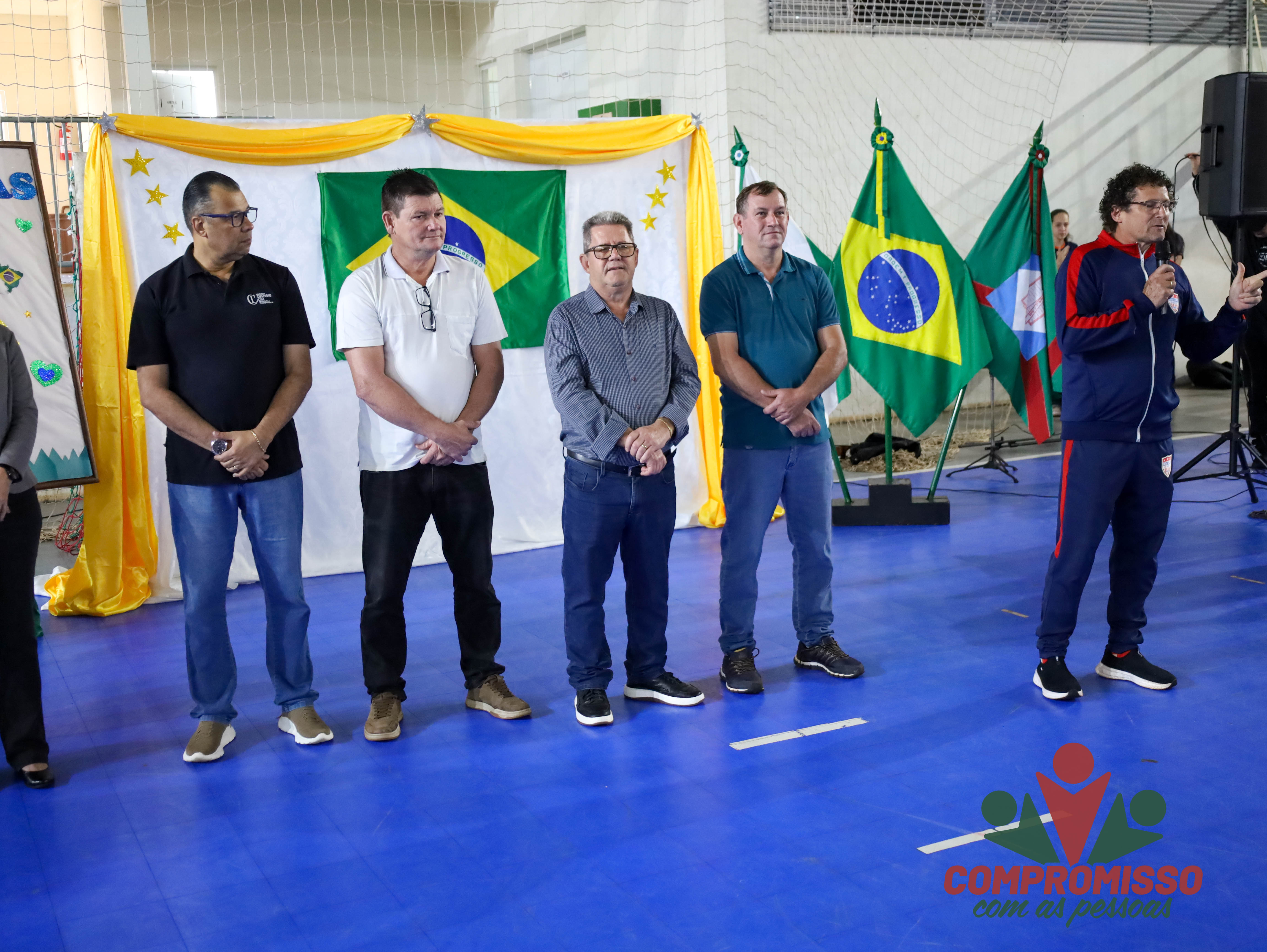 Semana da Pátria inicia com Apresentações de alunos em Missal