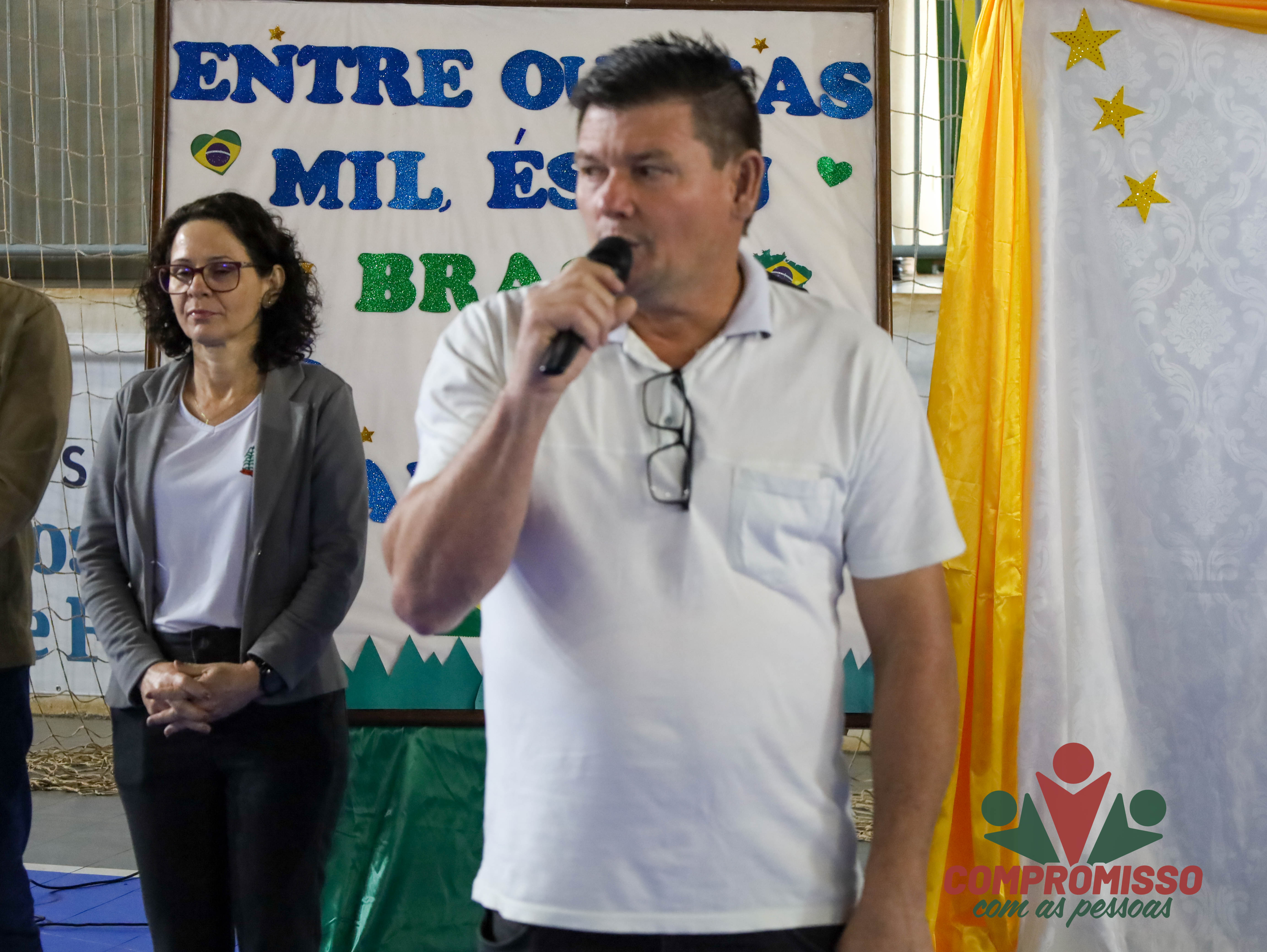 Semana da Pátria inicia com Apresentações de alunos em Missal