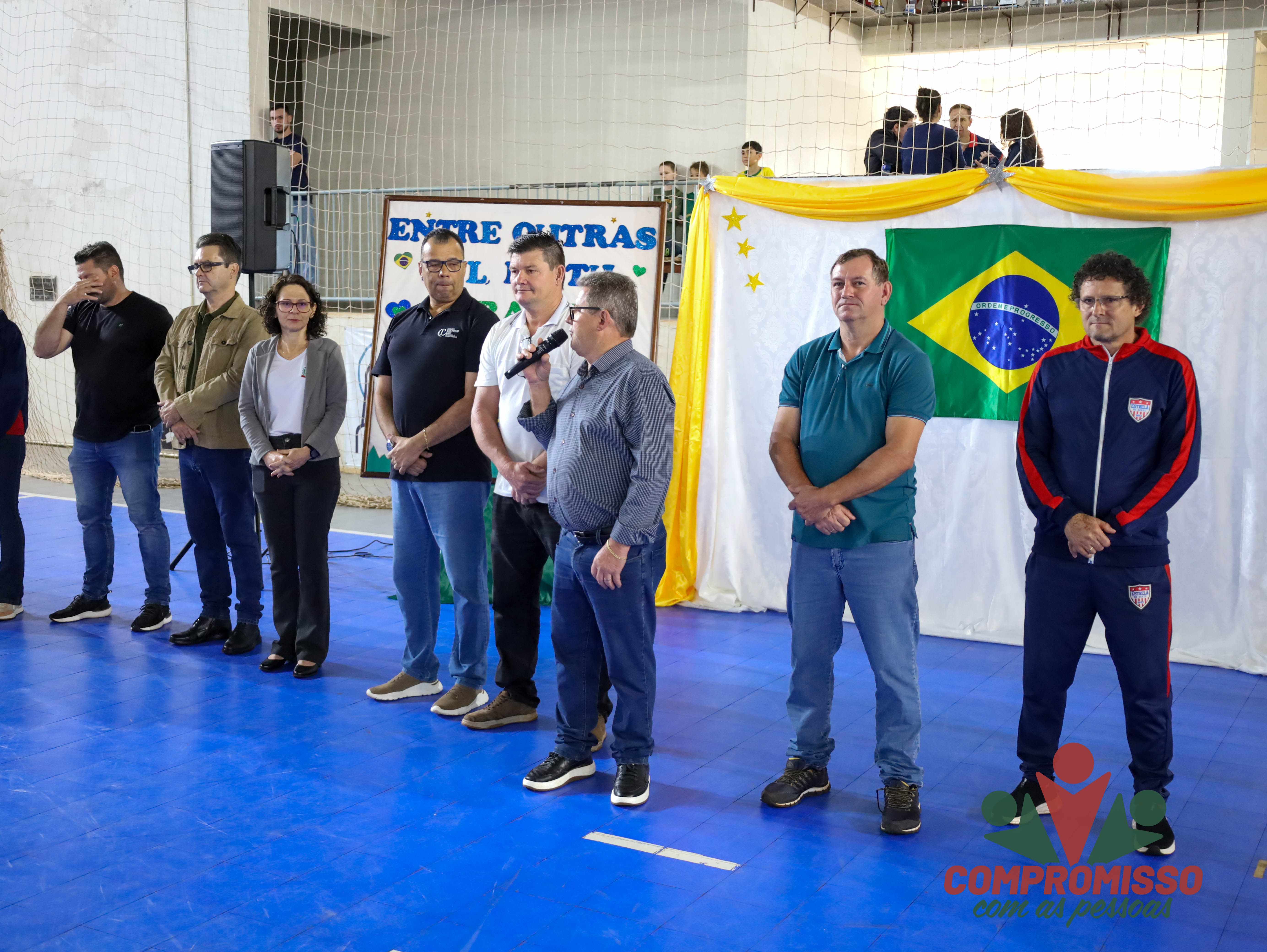 Semana da Pátria inicia com Apresentações de alunos em Missal