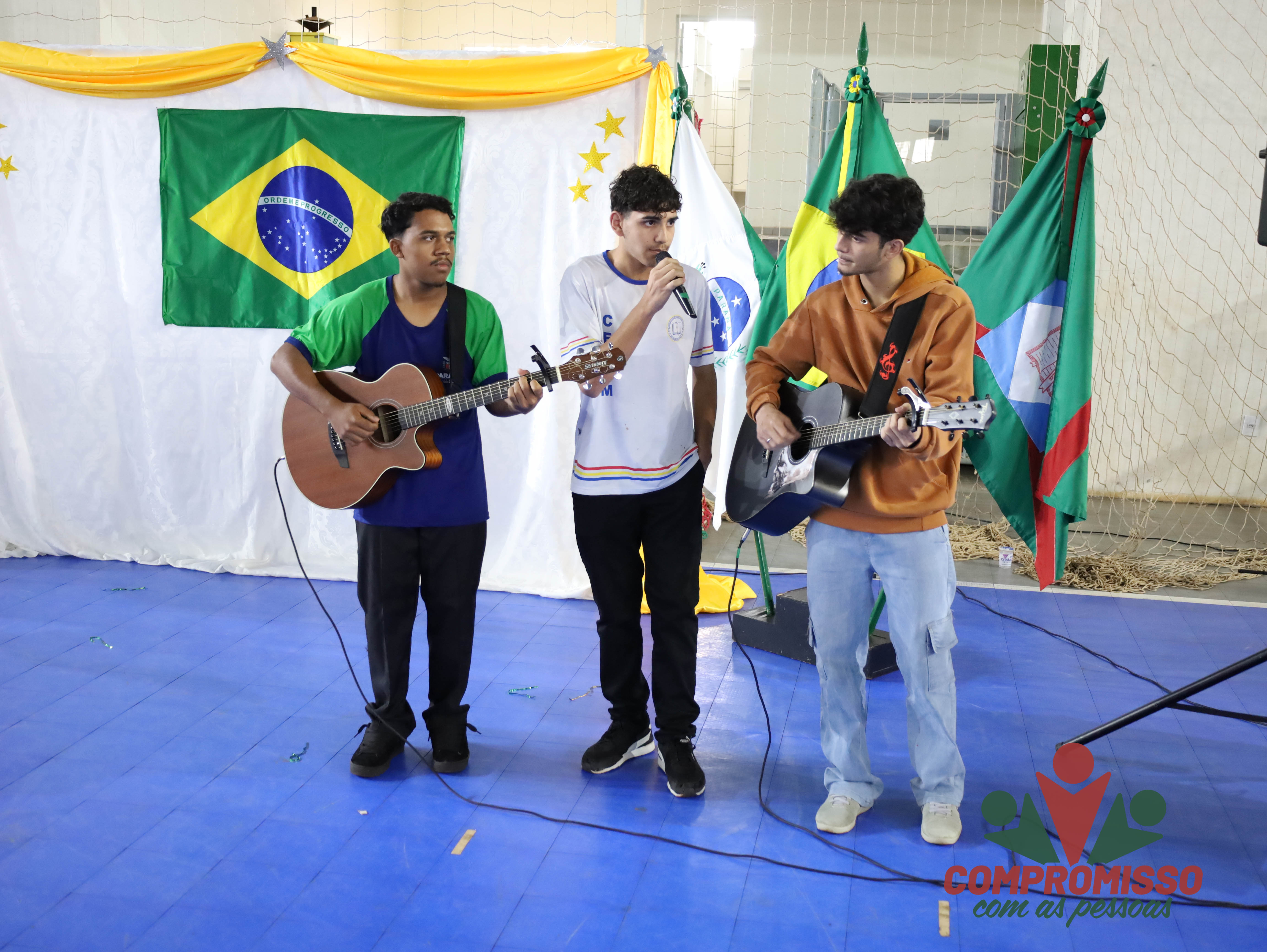 Semana da Pátria inicia com Apresentações de alunos em Missal
