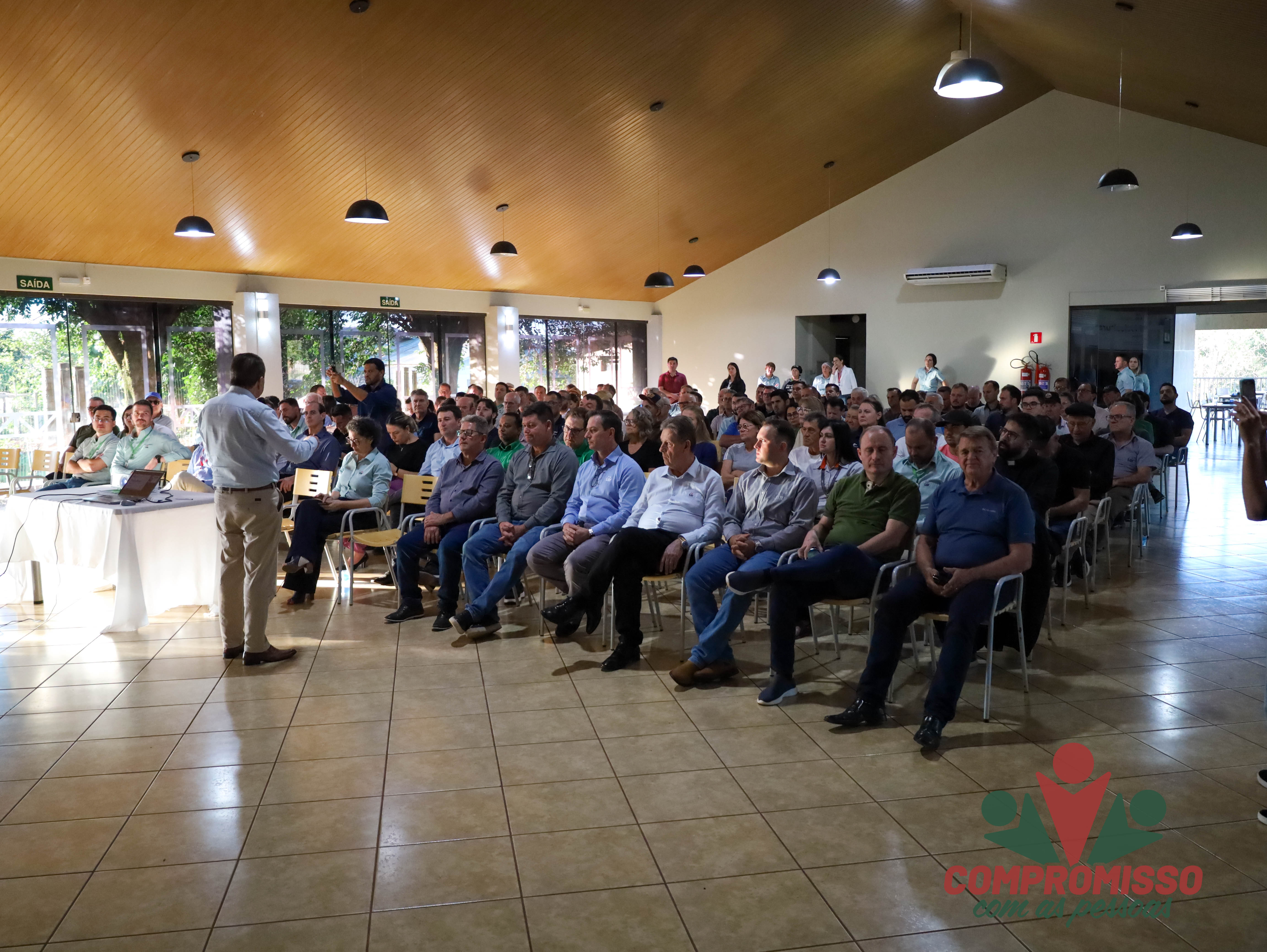 Lar Apresenta projeto e cronograma da Instalação do Frigorífico de Peixes em Missal