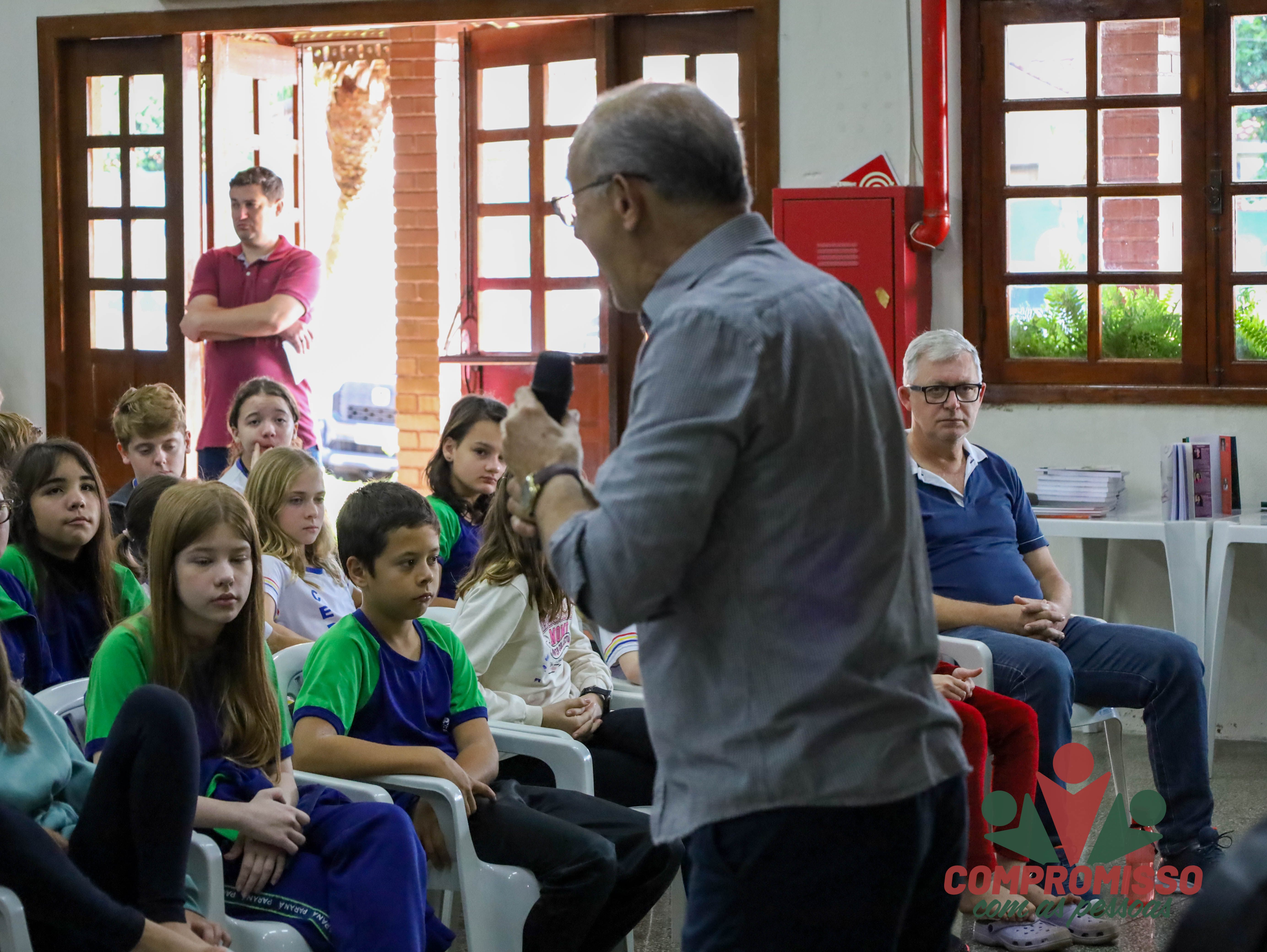 Prevenção do Suicídio, Bullying e autolesão são temas tratados com alunos da rede estadual em Missal