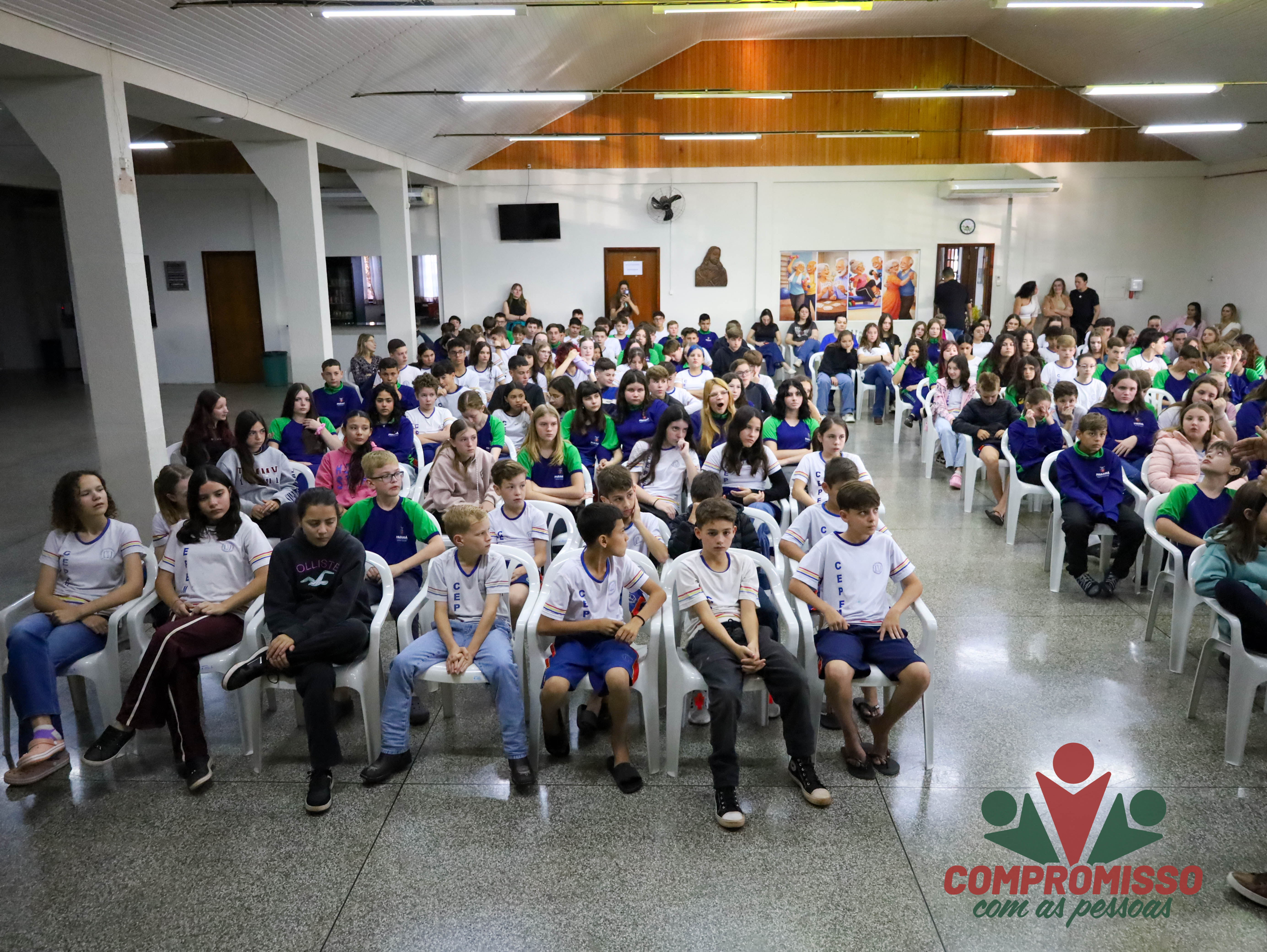 Prevenção do Suicídio, Bullying e autolesão são temas tratados com alunos da rede estadual em Missal