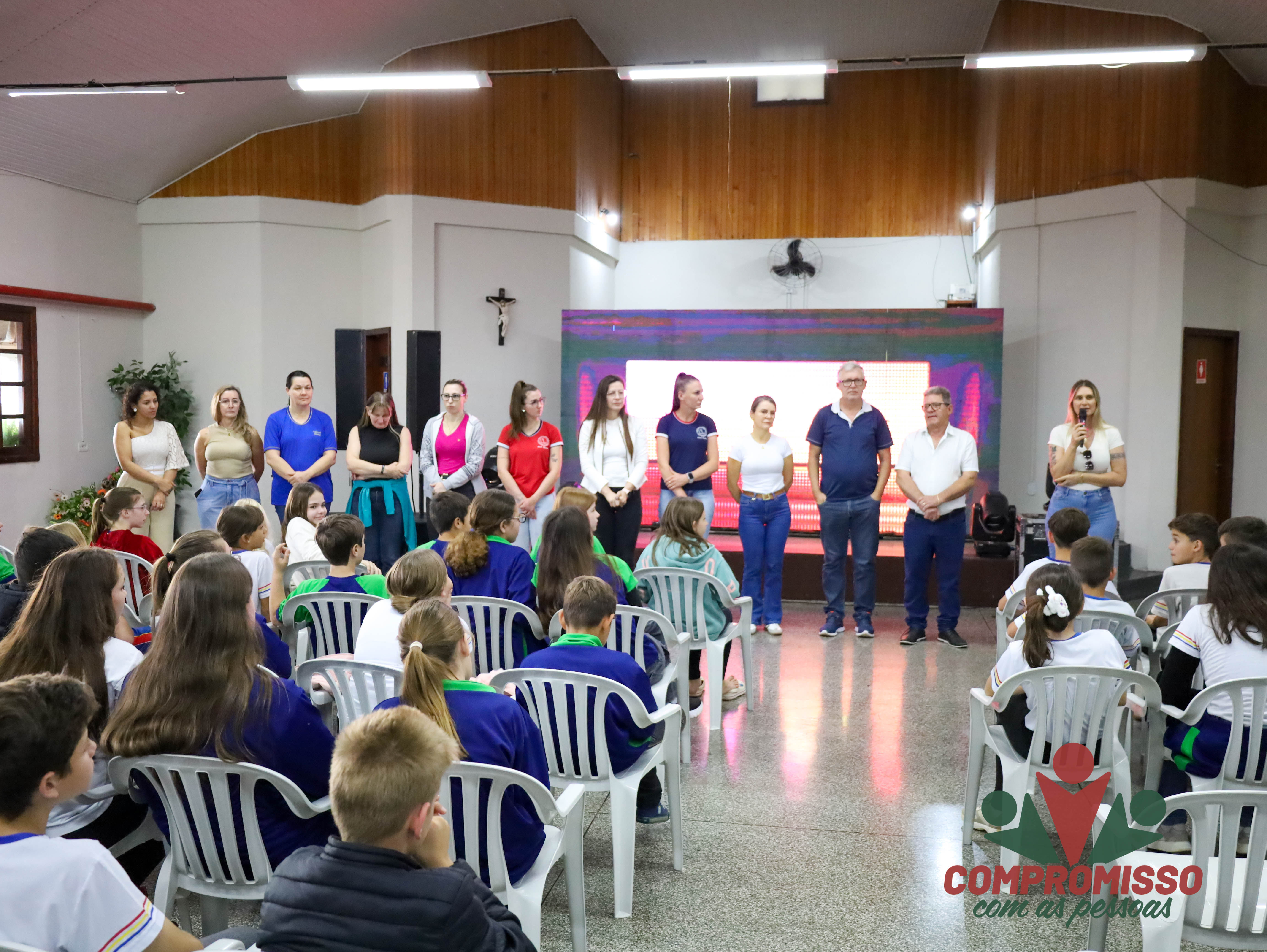 Prevenção do Suicídio, Bullying e autolesão são temas tratados com alunos da rede estadual em Missal