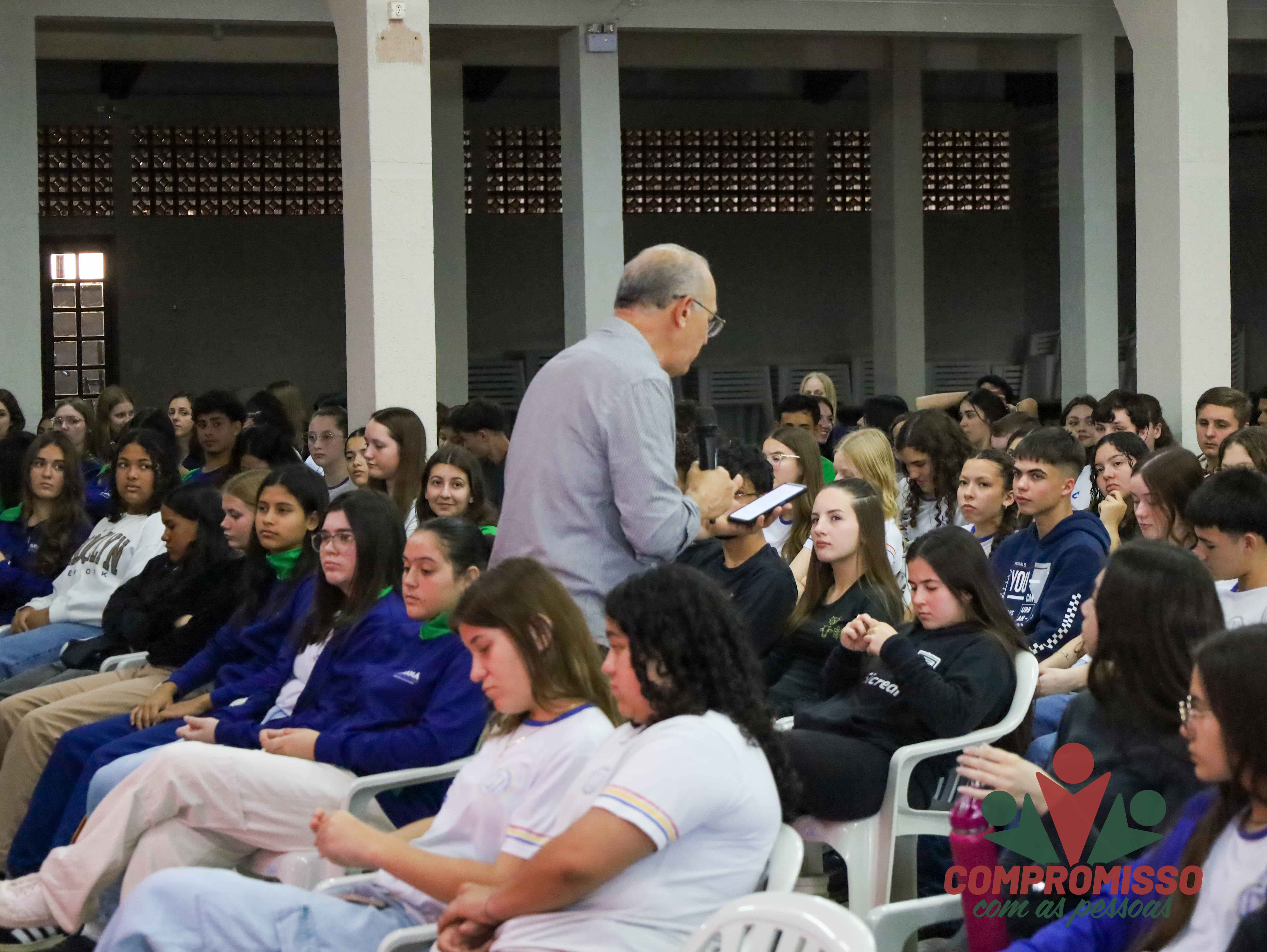 Prevenção do Suicídio, Bullying e autolesão são temas tratados com alunos da rede estadual em Missal