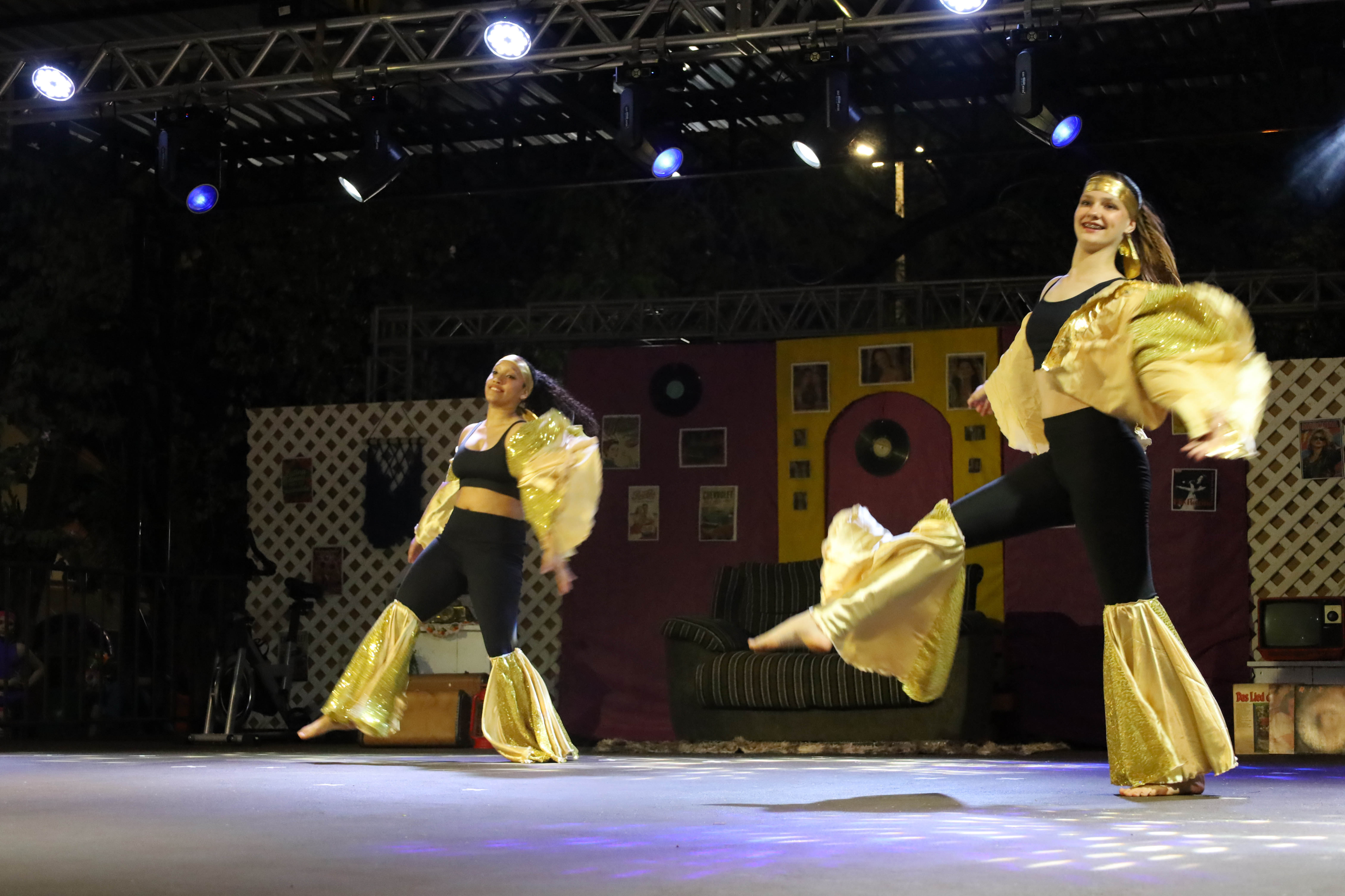 Espetáculo Ecos do Tempo atraiu um grande público para a Feira Gastronômica e Cultura e Expo Cresol
