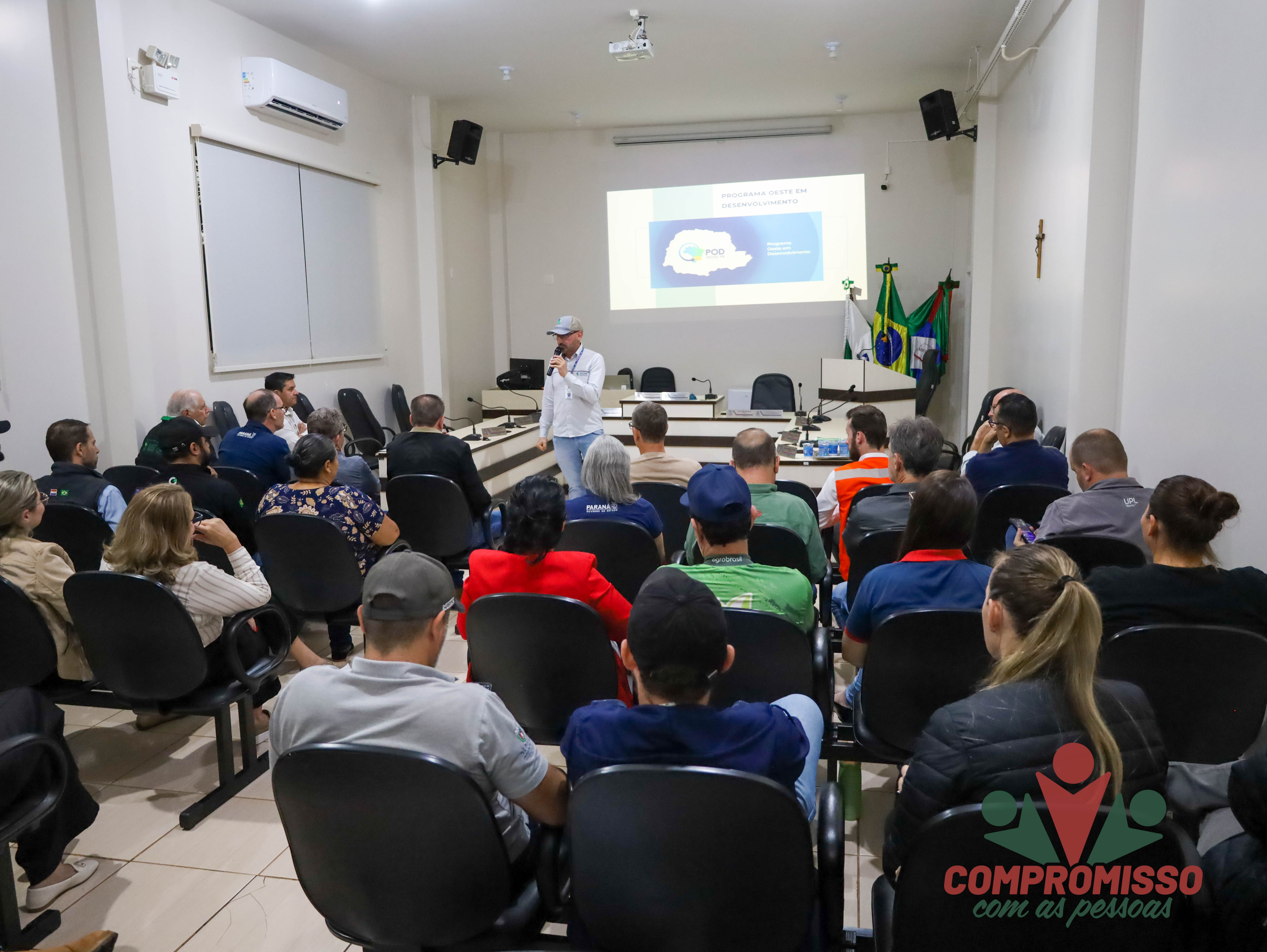 IDR promove palestras sobre Sanidade Animal e Conservação de Solo em Missal com apoio do Programa Oeste em Desenvolvimento