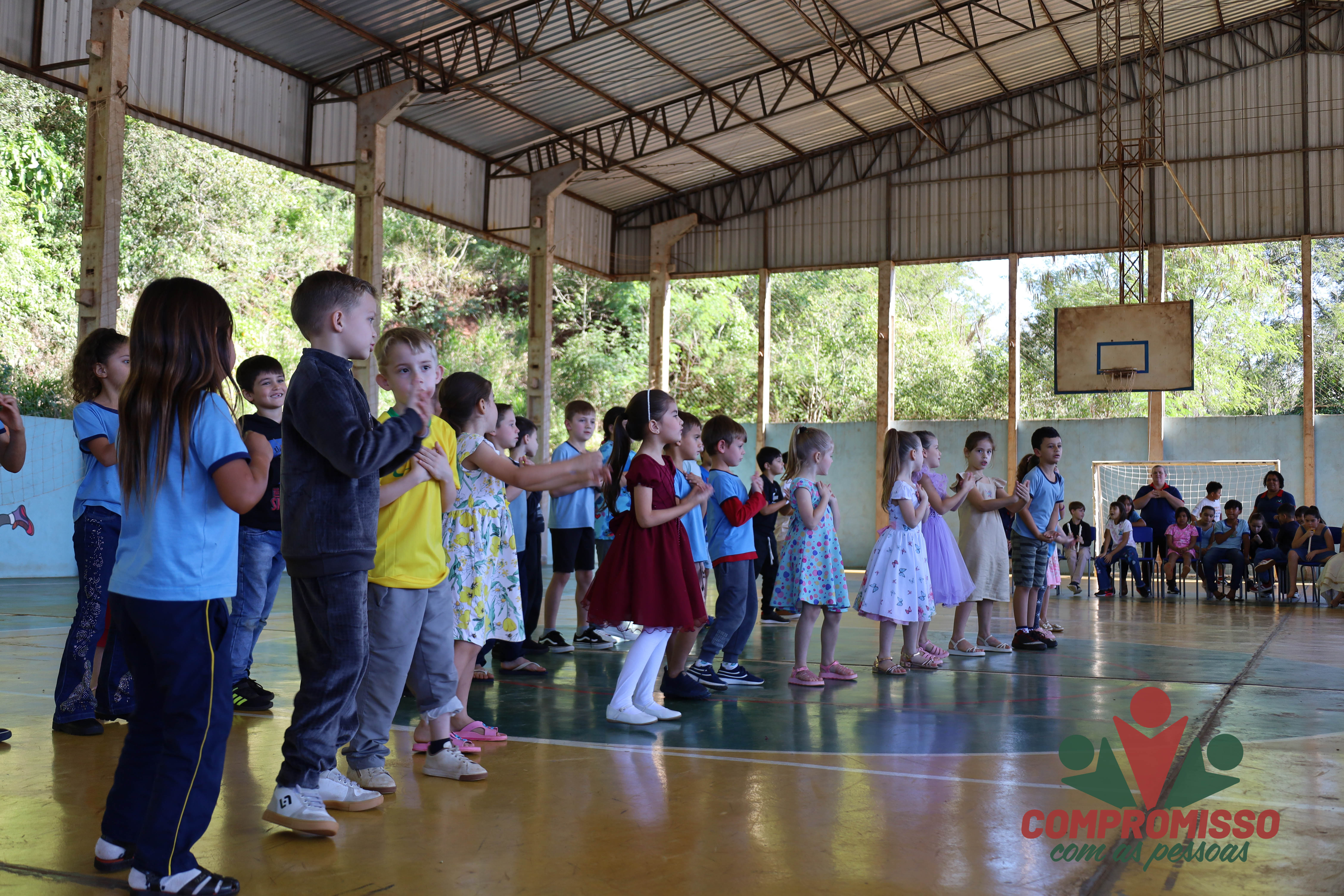 Integração marca o Dia da Família da Escola Epitácio Pessoa