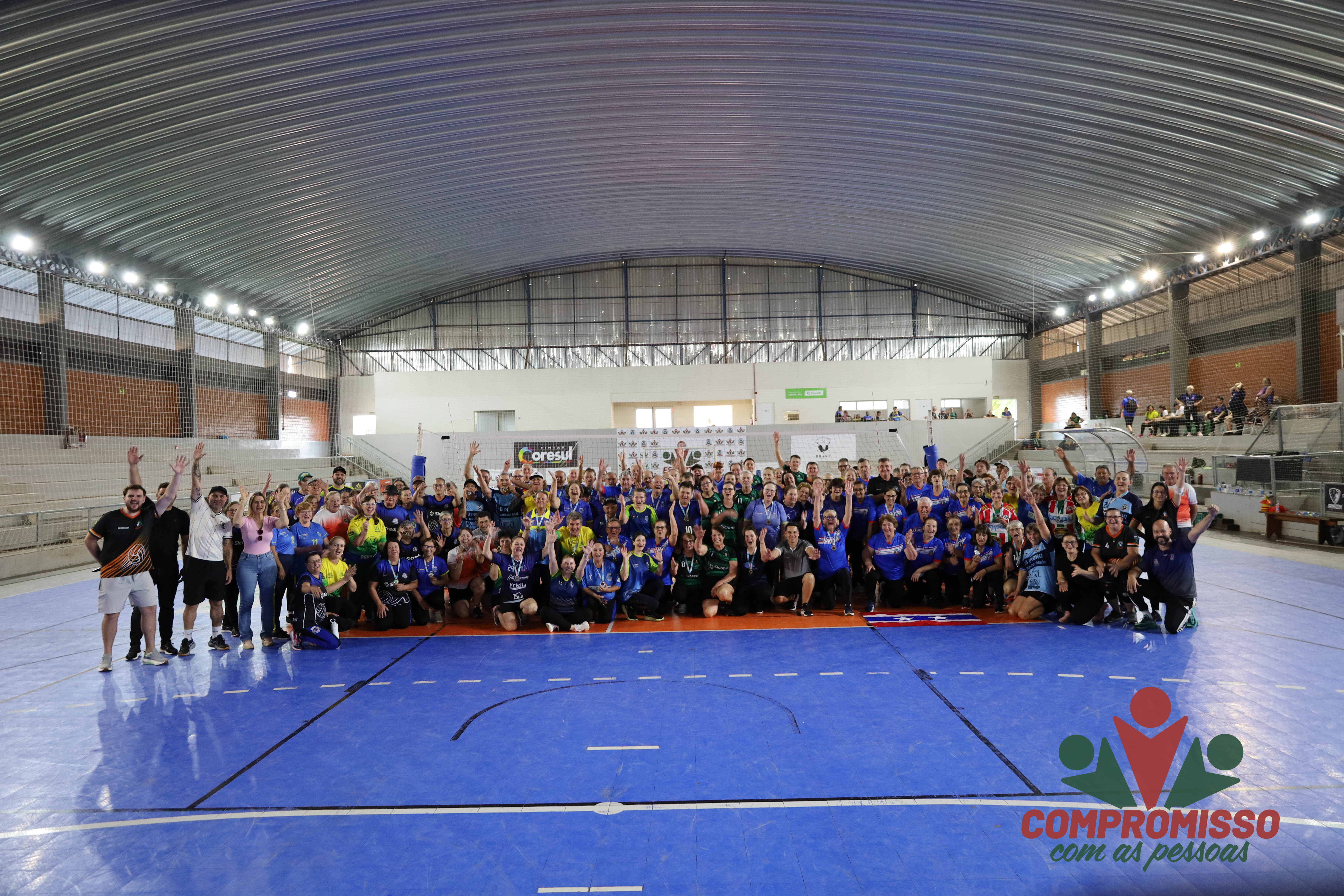 Torneio de Vôlei Câmbio reúne mais de 220 atletas em Missal