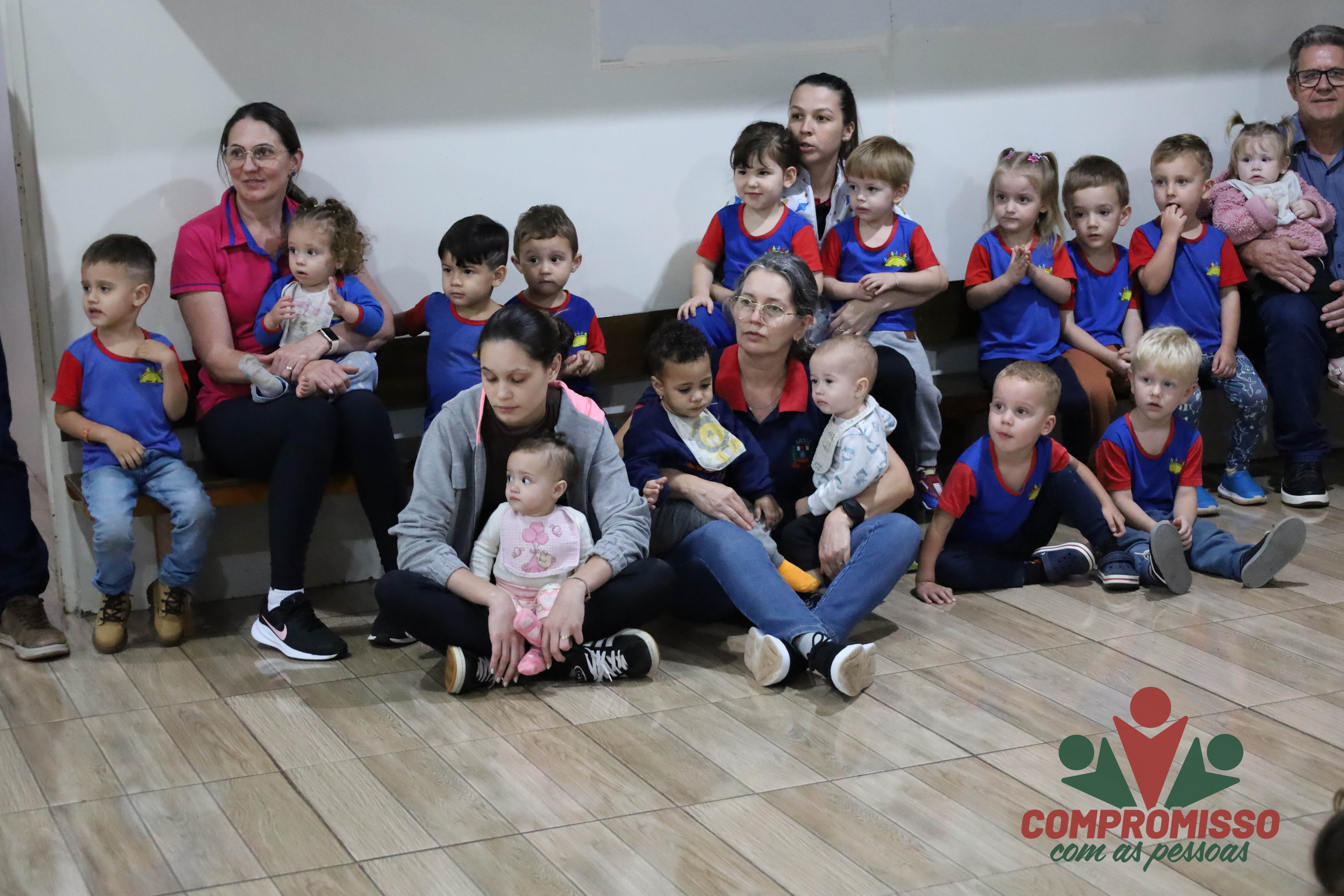 Atividade para o Dia das Crianças nos CMEIs de Missal promove música e diversão em Missal
