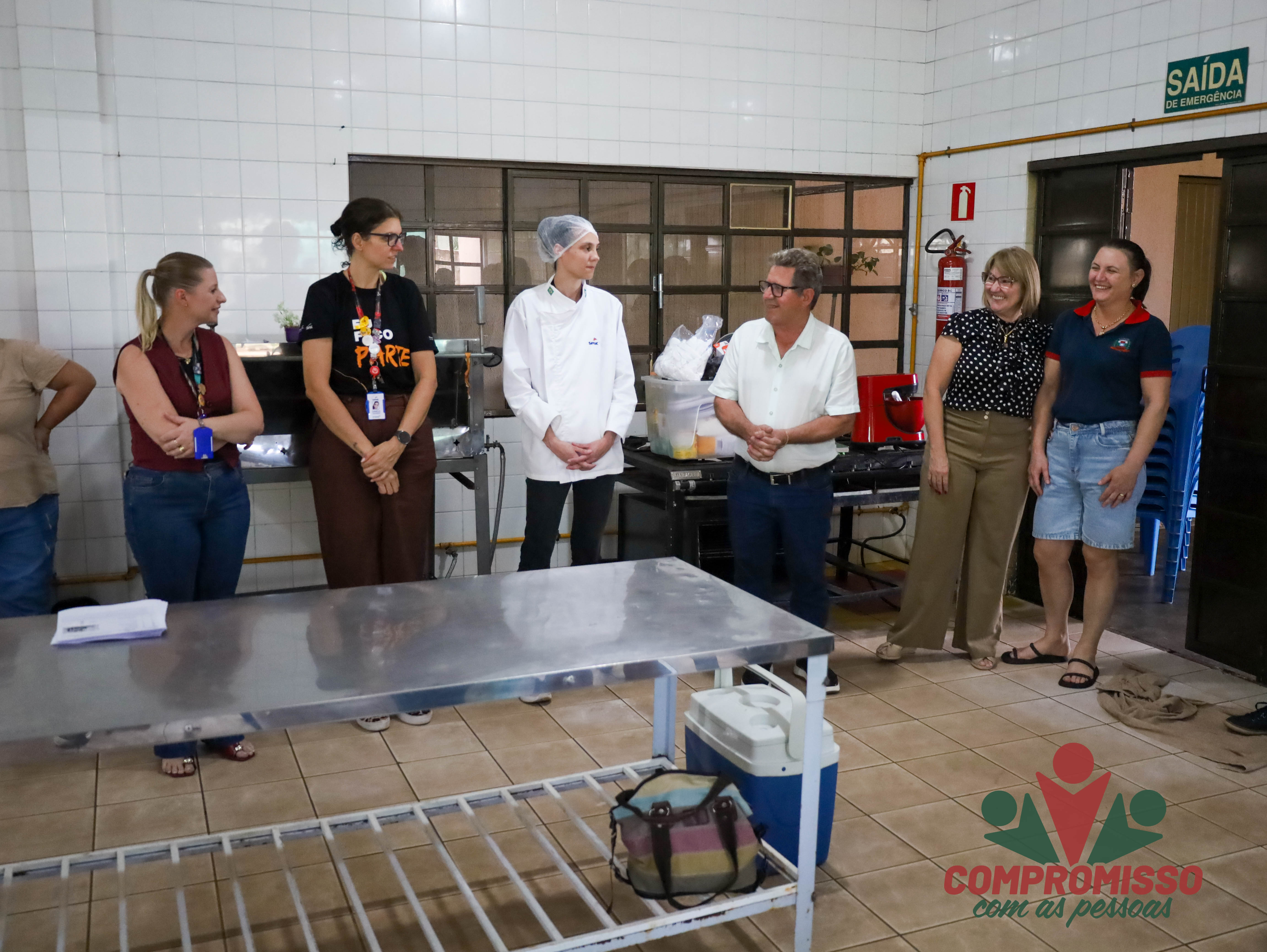 Iniciado curso de Confeitaria Natalina em Missal