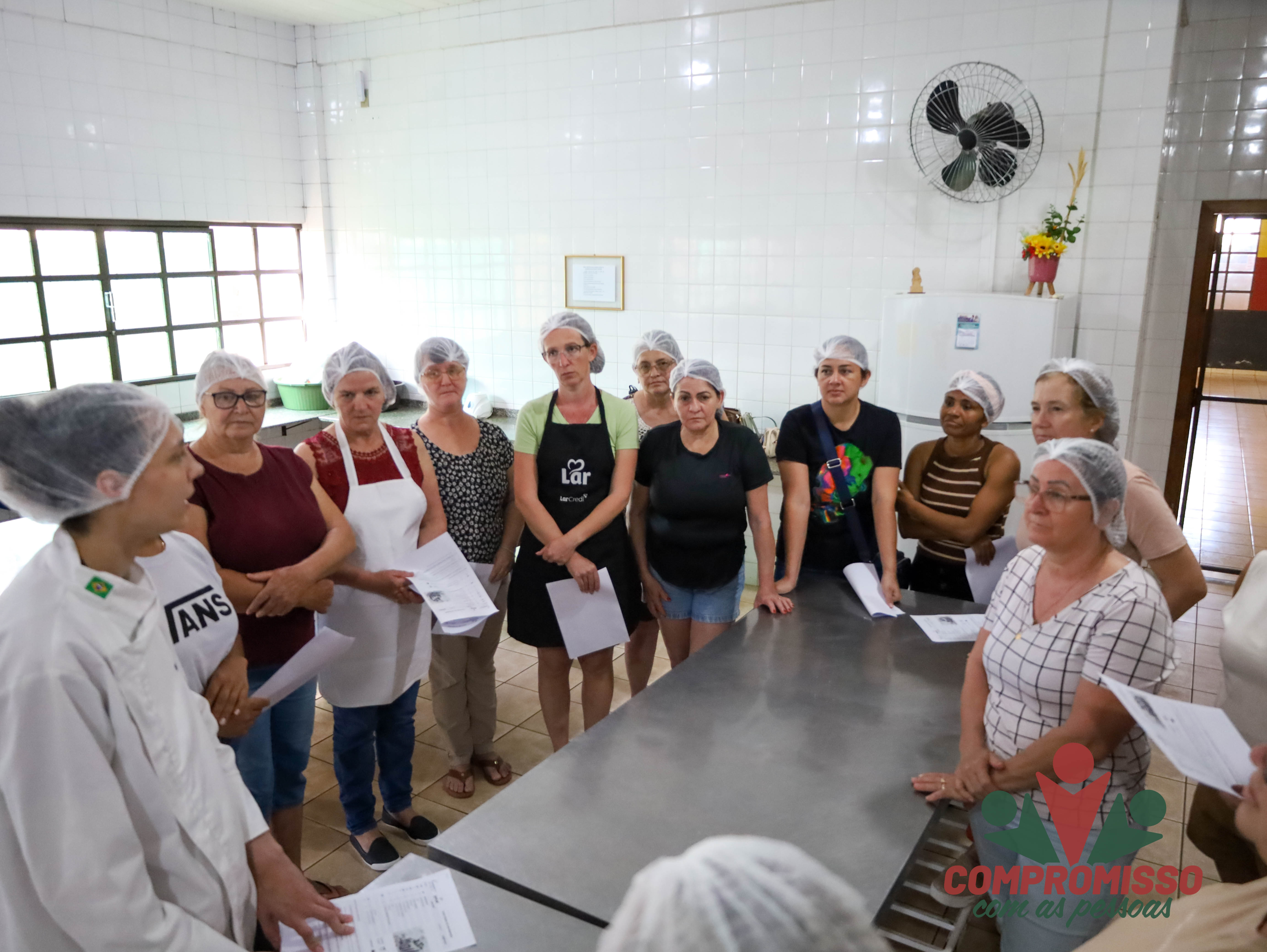 Iniciado curso de Confeitaria Natalina em Missal