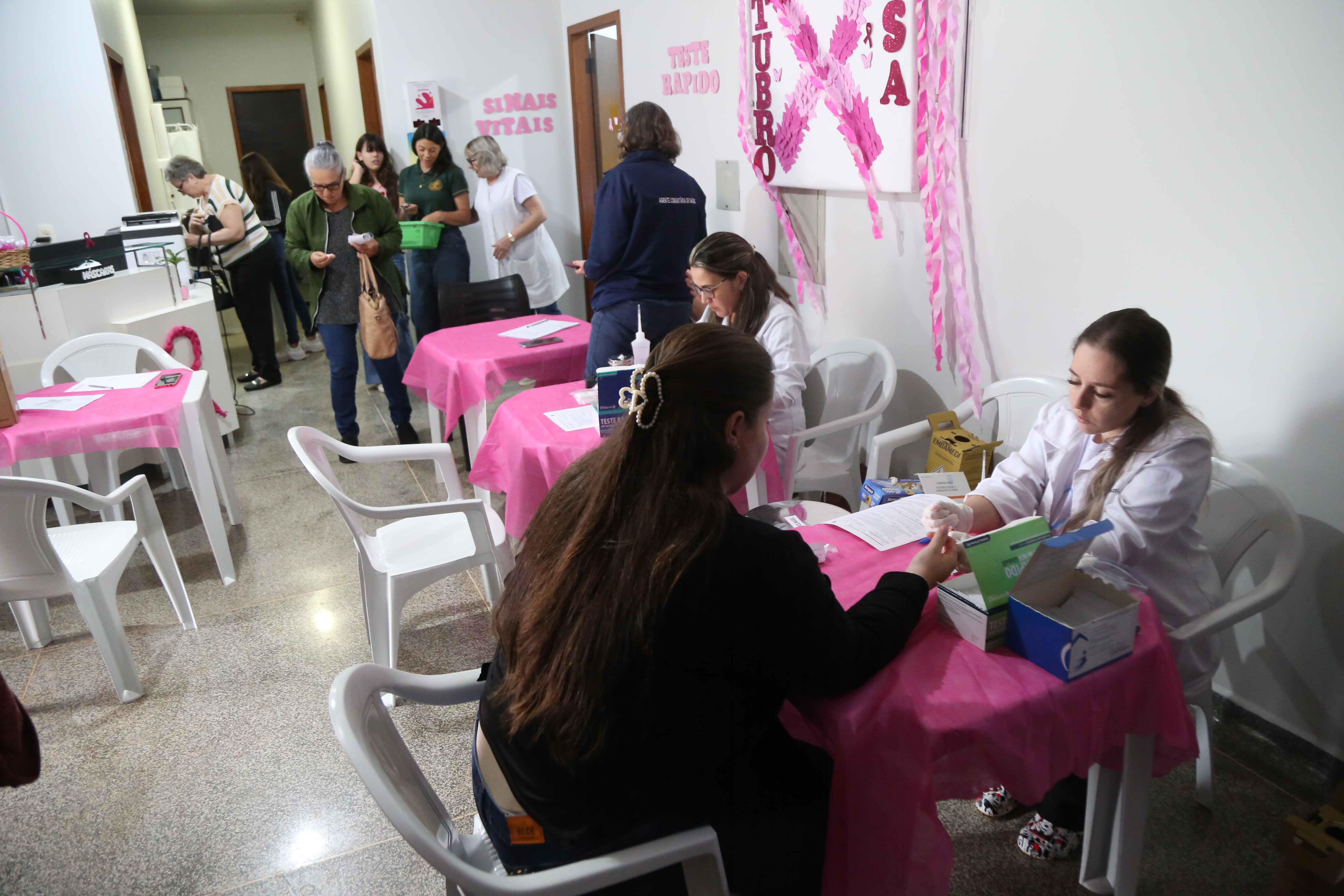 Outubro Rosa em Vista Alegre conta com quase 70 participantes