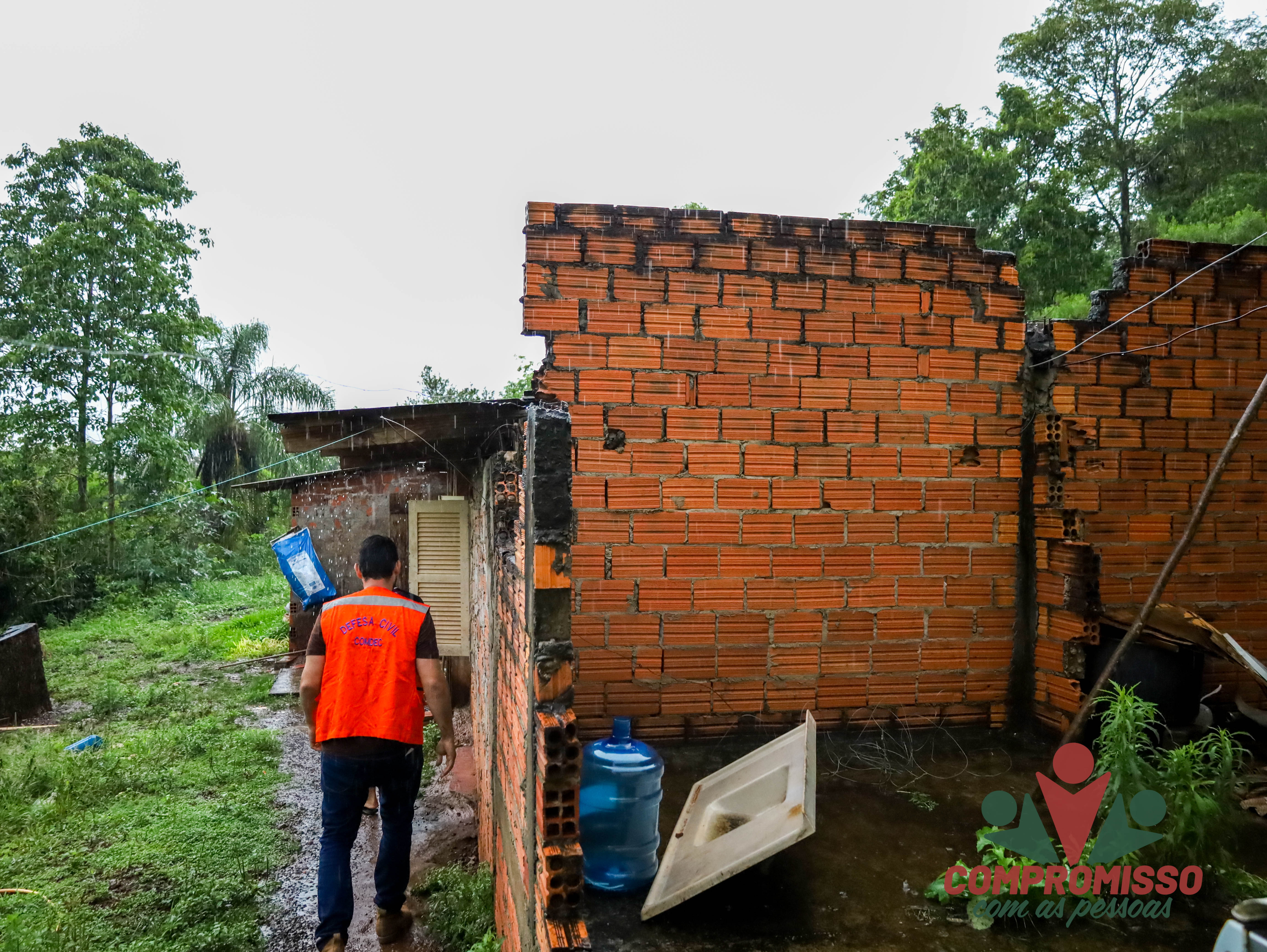 FOTOS DE MAIS PONTOS QUE SOFRERAM COM AÇÃO DO TEMPO