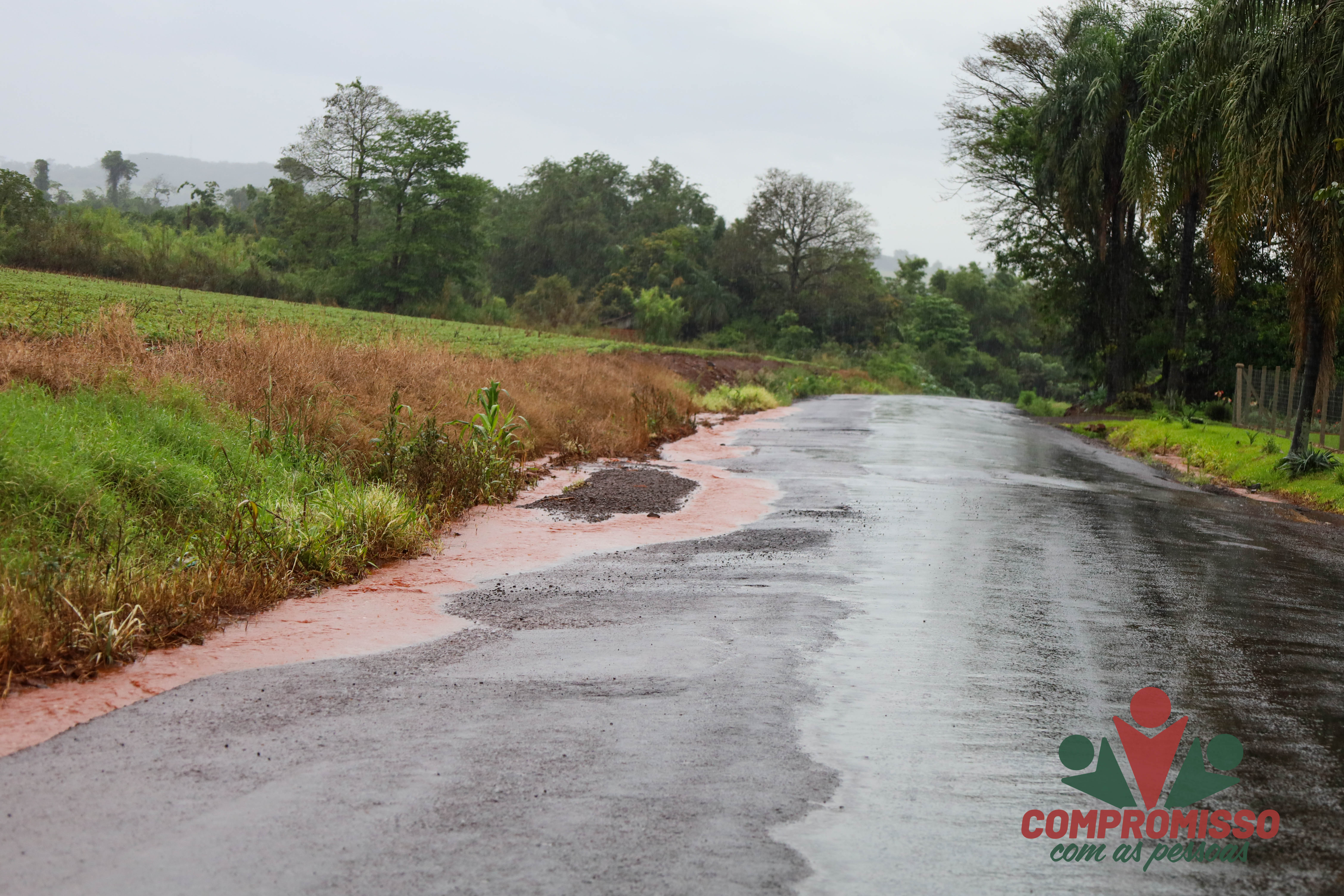 FOTOS DE MAIS PONTOS QUE SOFRERAM COM AÇÃO DO TEMPO