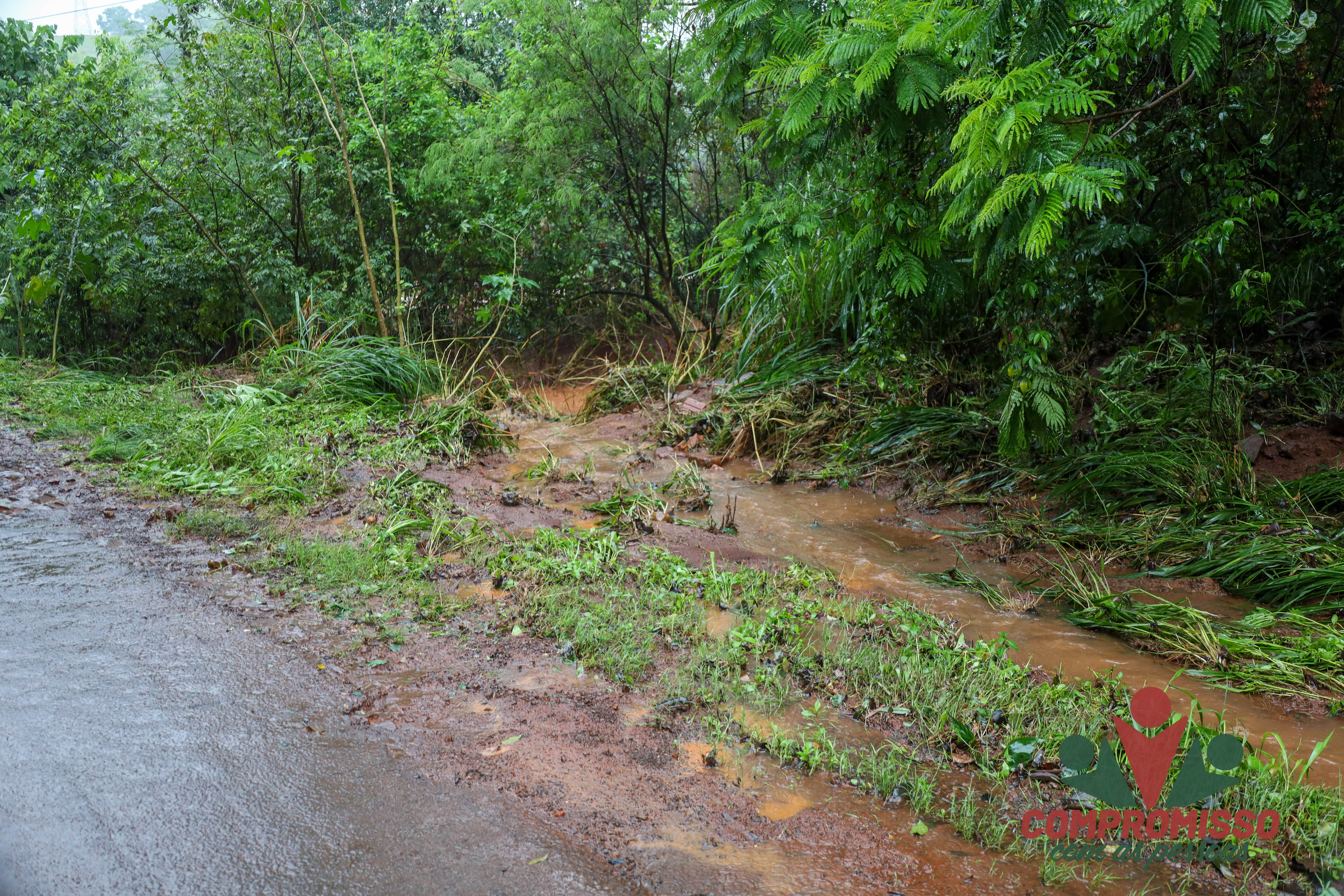 FOTOS DE MAIS PONTOS QUE SOFRERAM COM AÇÃO DO TEMPO