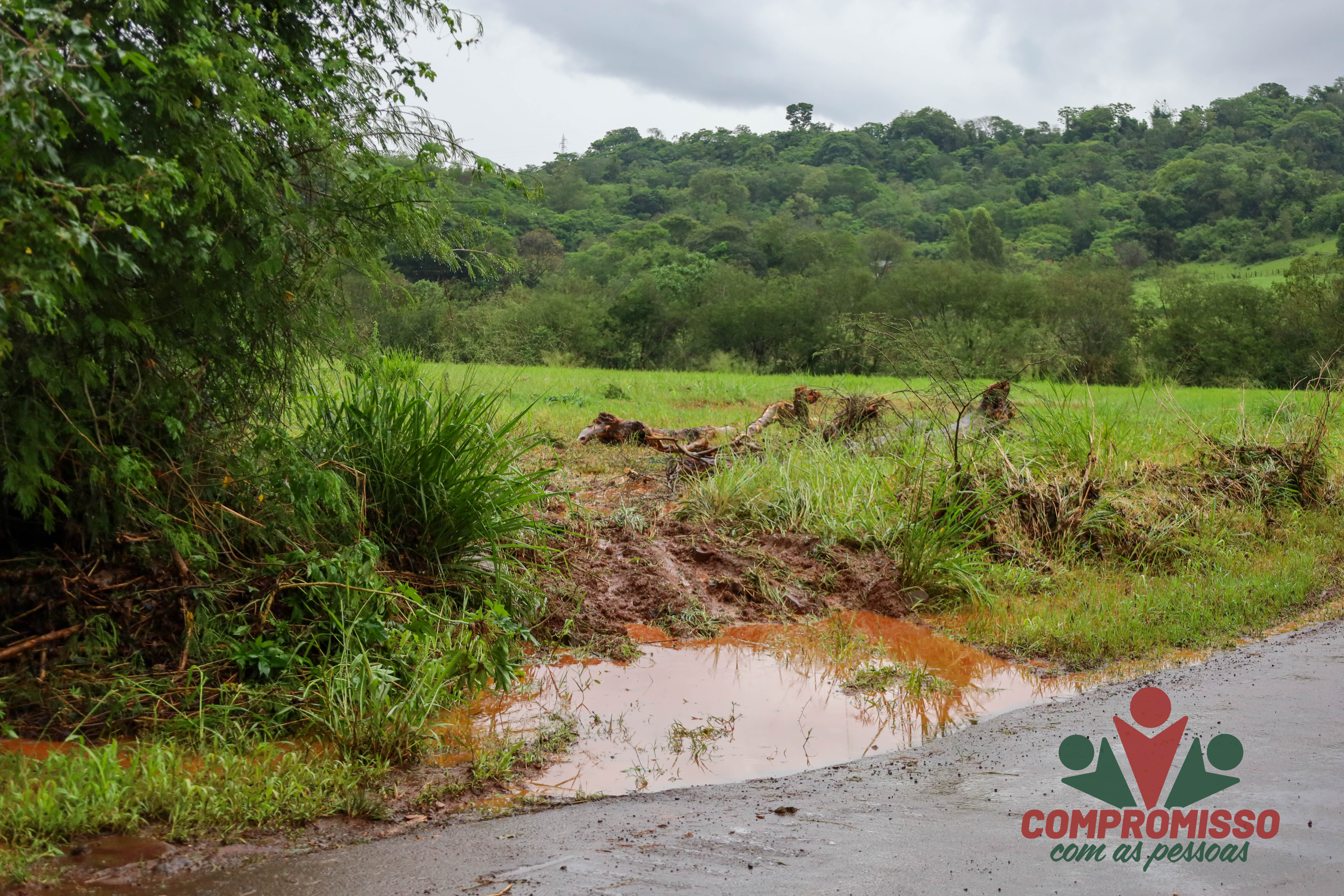 FOTOS DE MAIS PONTOS QUE SOFRERAM COM AÇÃO DO TEMPO