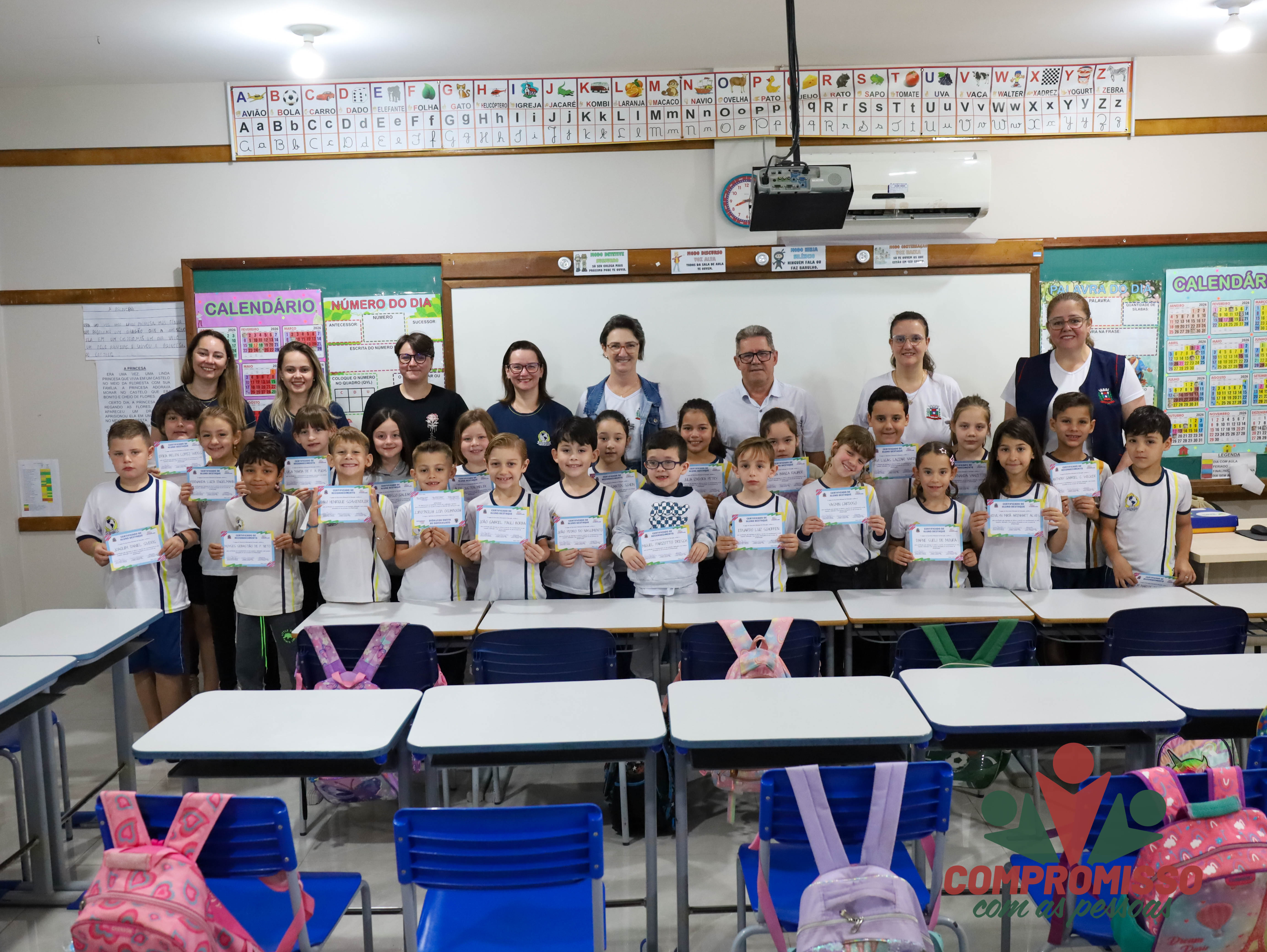 Administração reconhece e valoriza os avanços dos alunos do 2º ano na leitura e na escrita