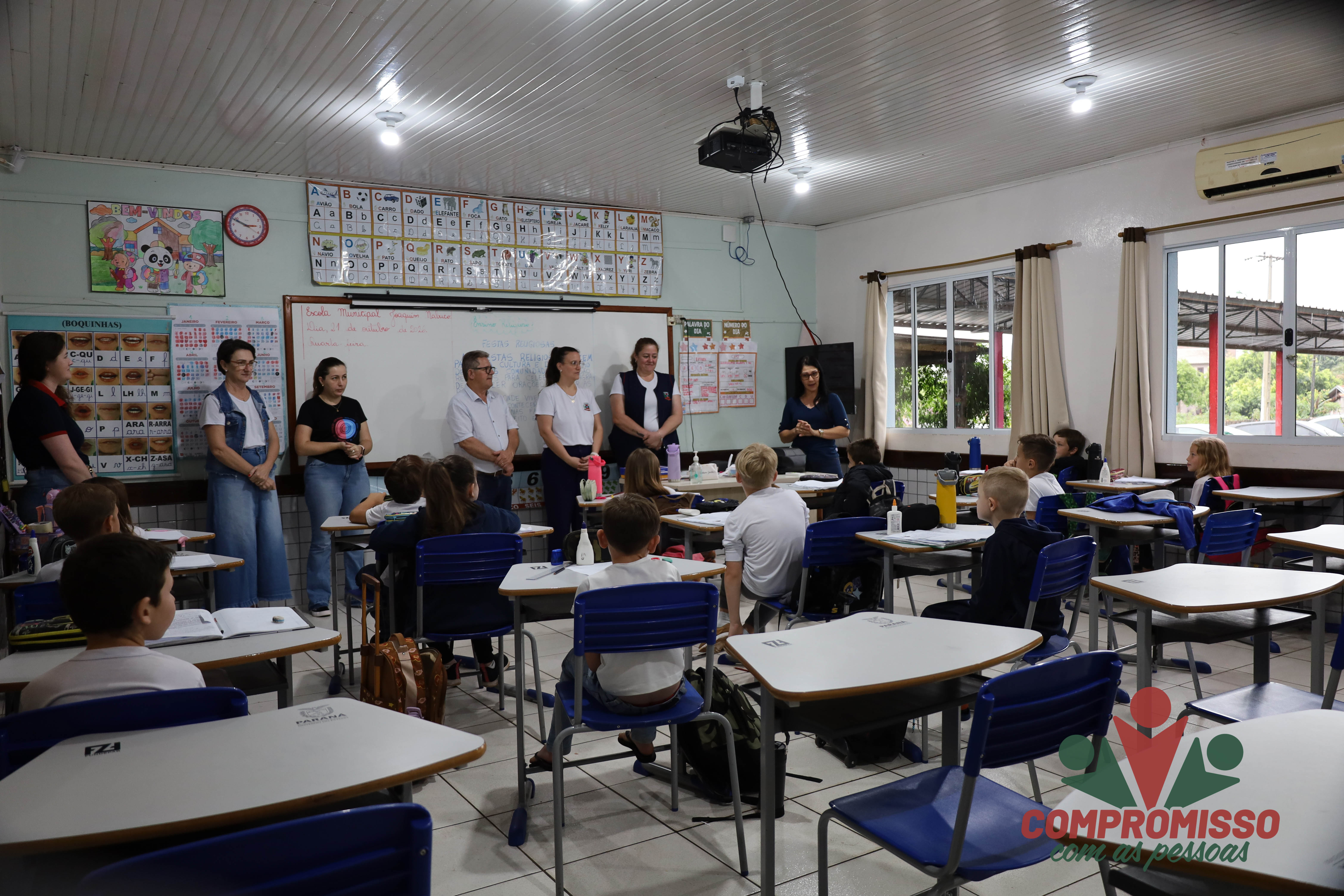 Administração reconhece e valoriza os avanços dos alunos do 2º ano na leitura e na escrita