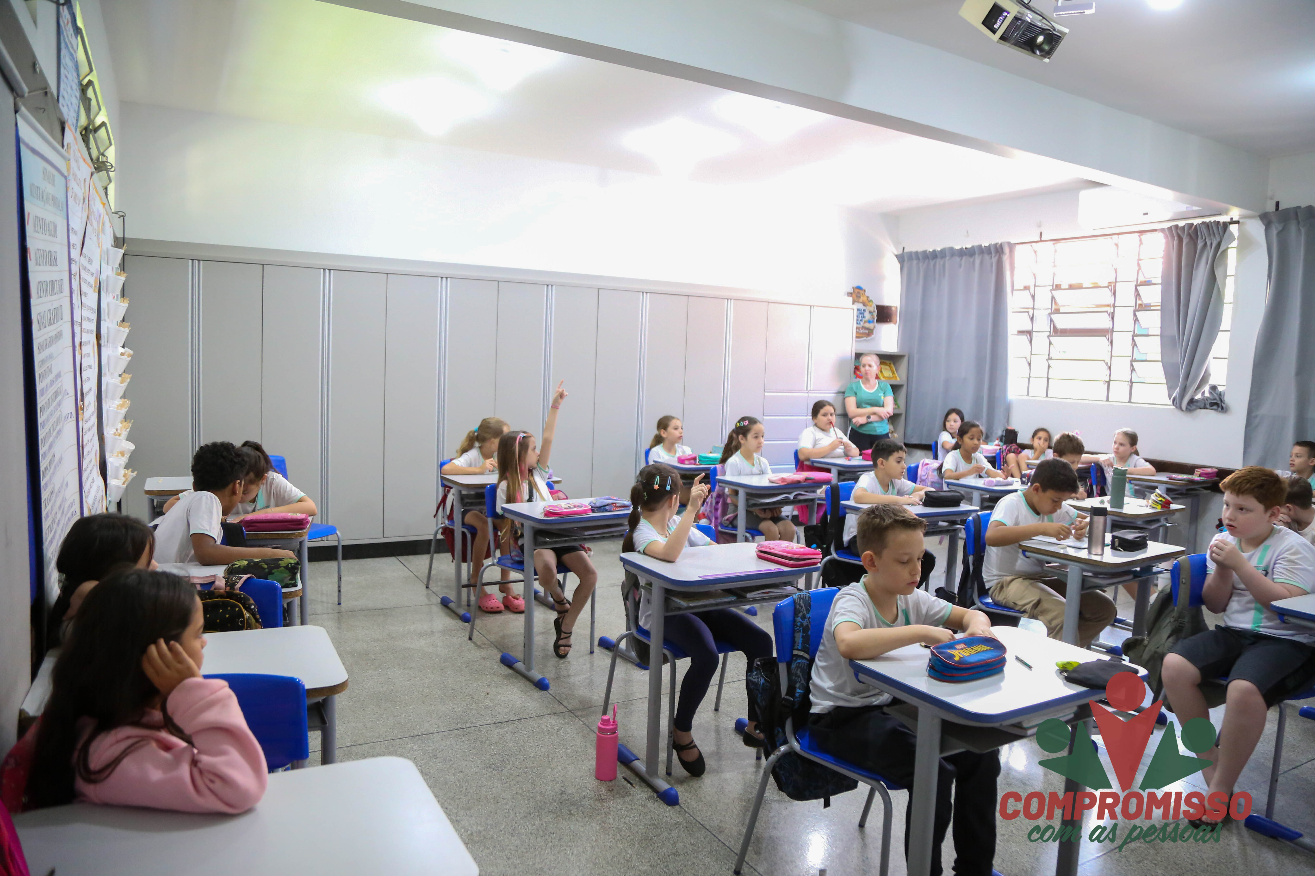 Palestras do Projeto Respeito é bom e eu pratico marcam ações do setembro amarelo nas escolas da rede municipal