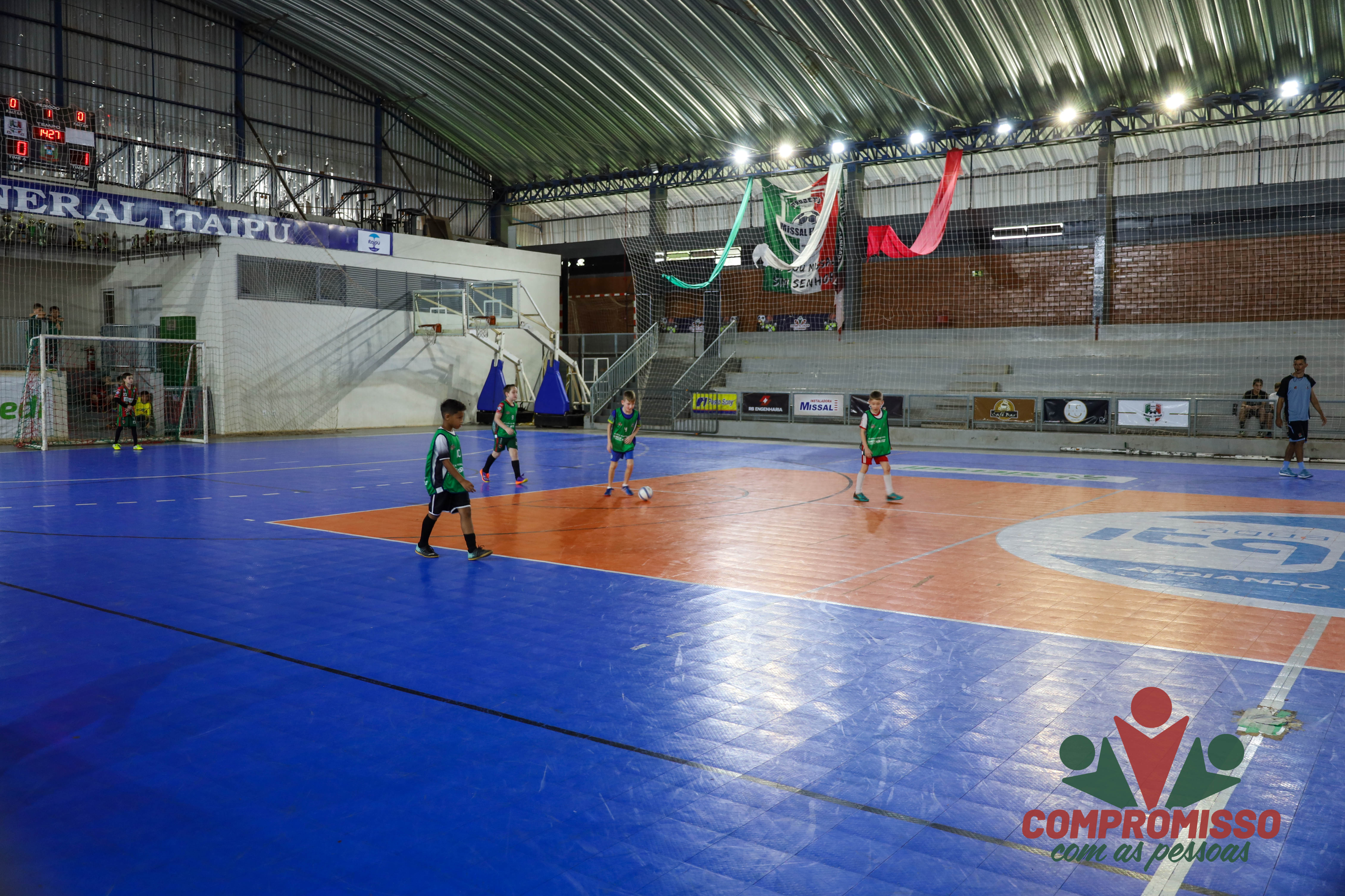 Festival Infantil de Futsal contou com mais de 100 participantes em Missal