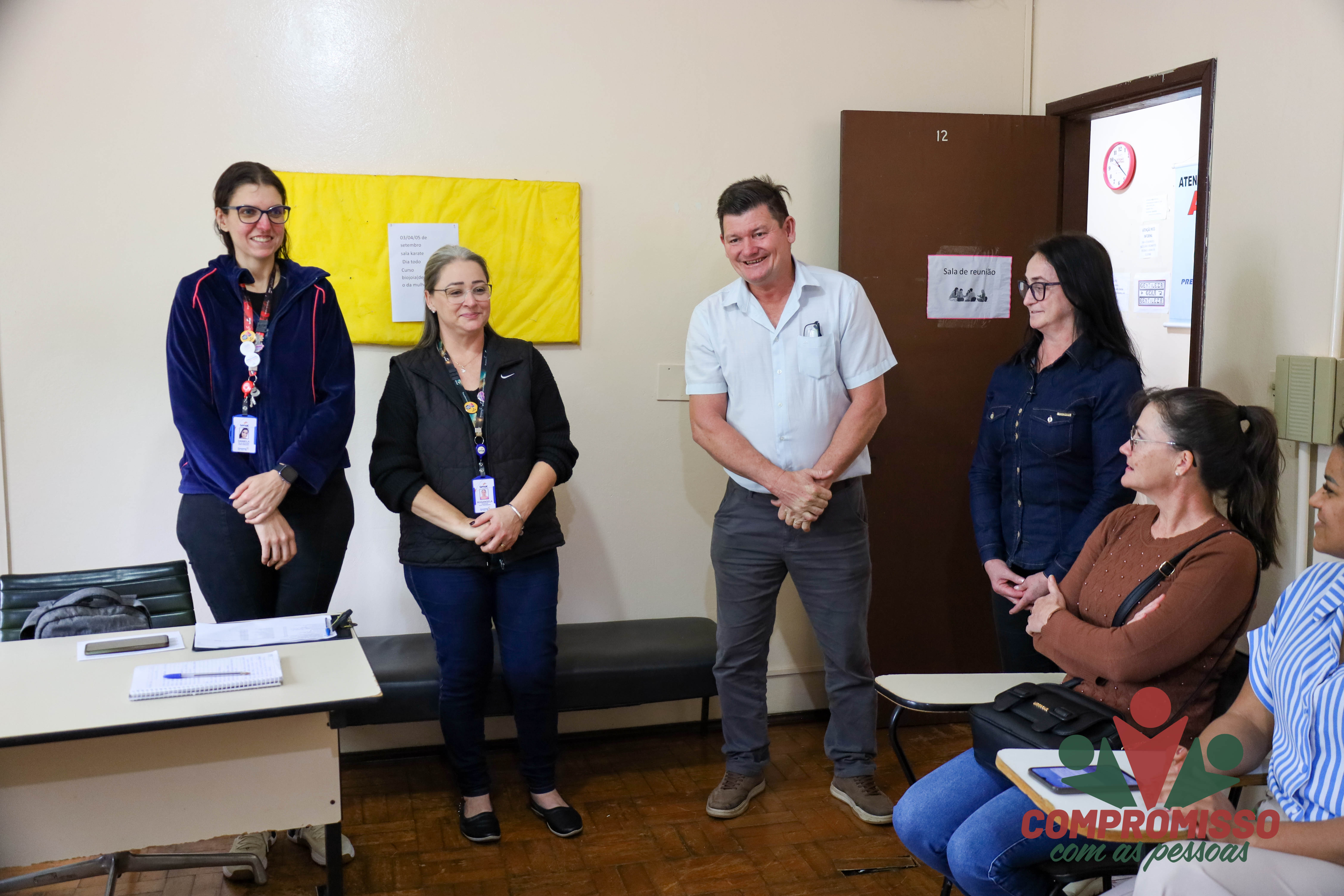 Curso de Corte de Cabelo Feminino e Escova iniciou em Missal
