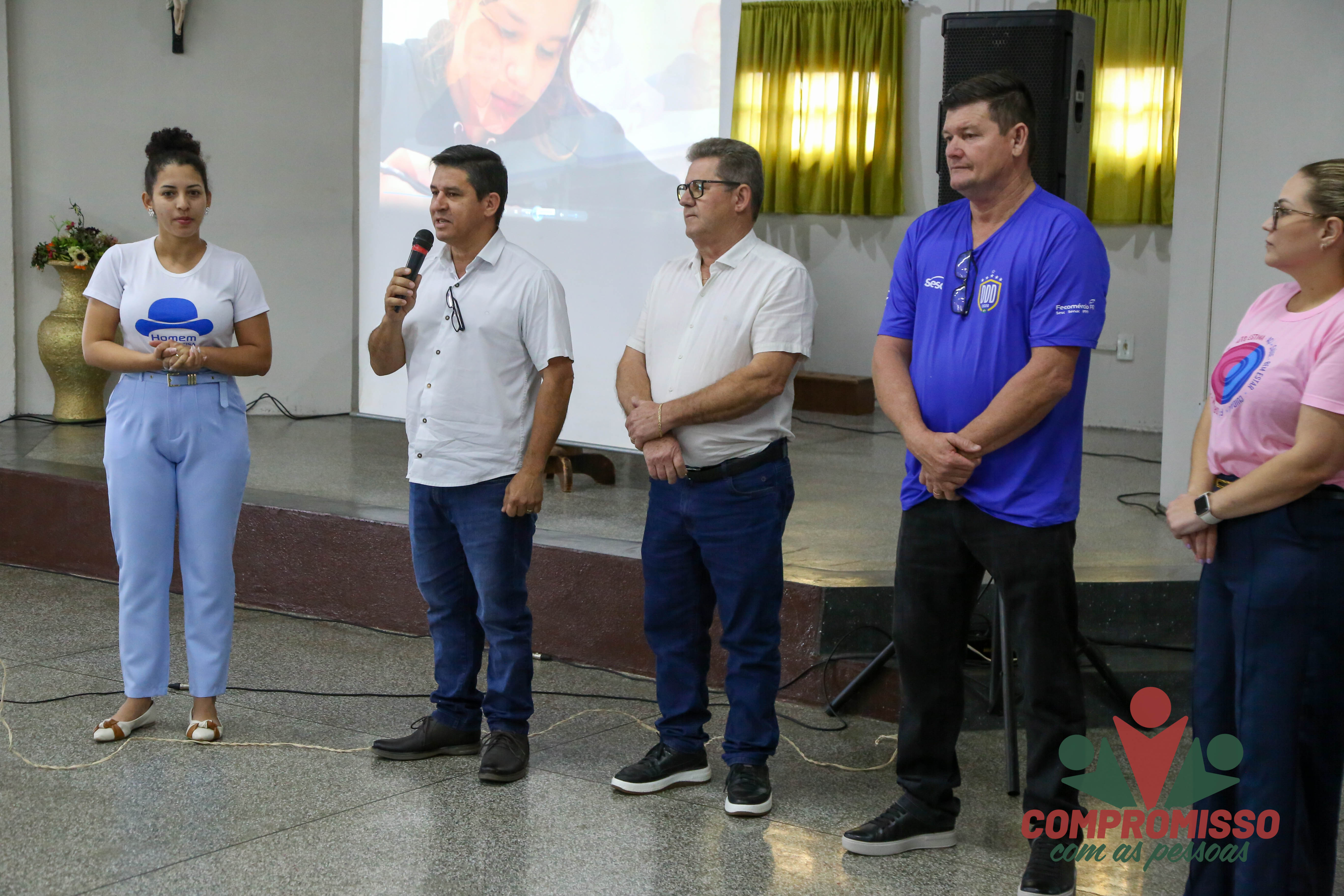 Público masculino adere a campanha de prevenção do Agosto Azul no Centro