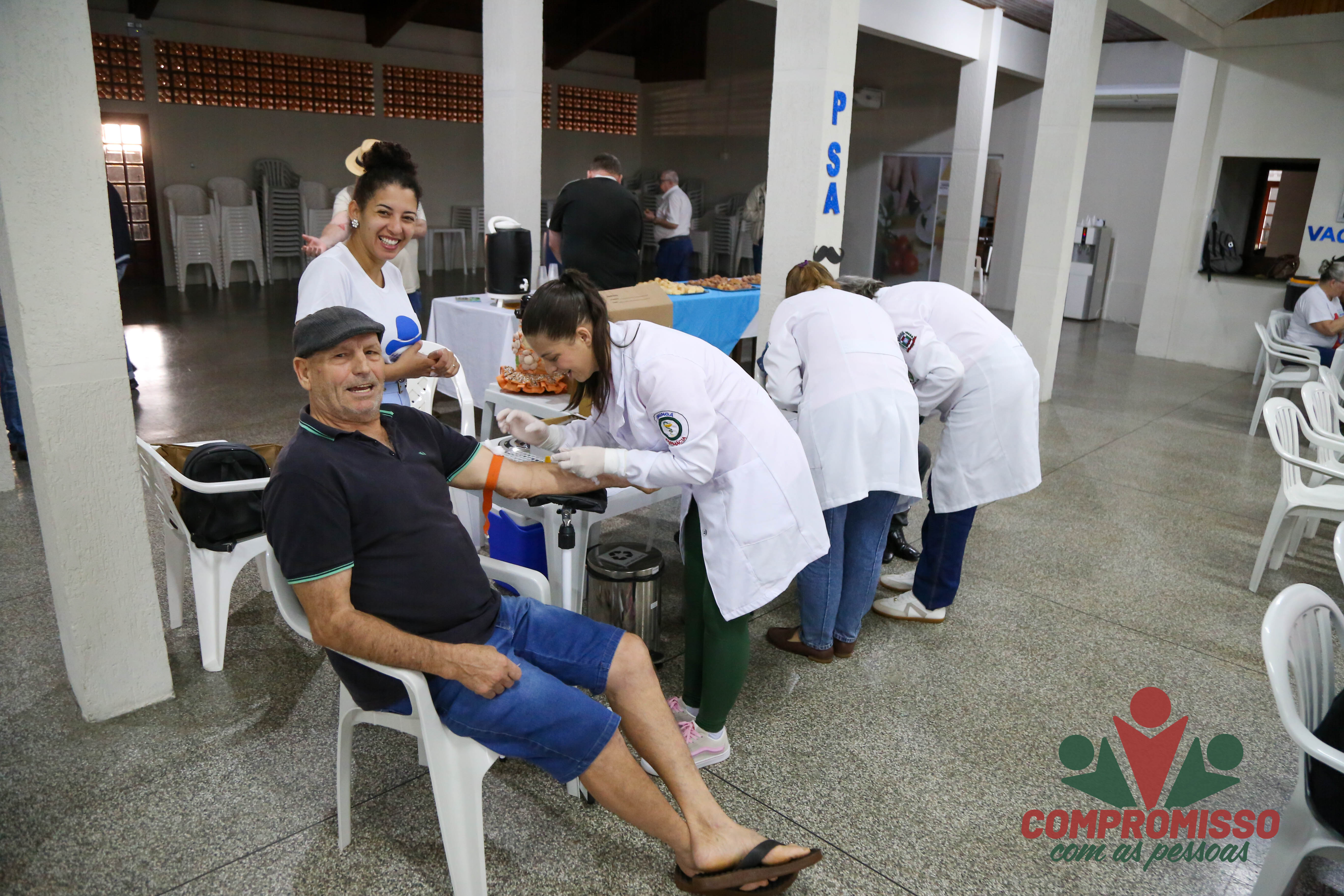 Público masculino adere a campanha de prevenção do Agosto Azul no Centro