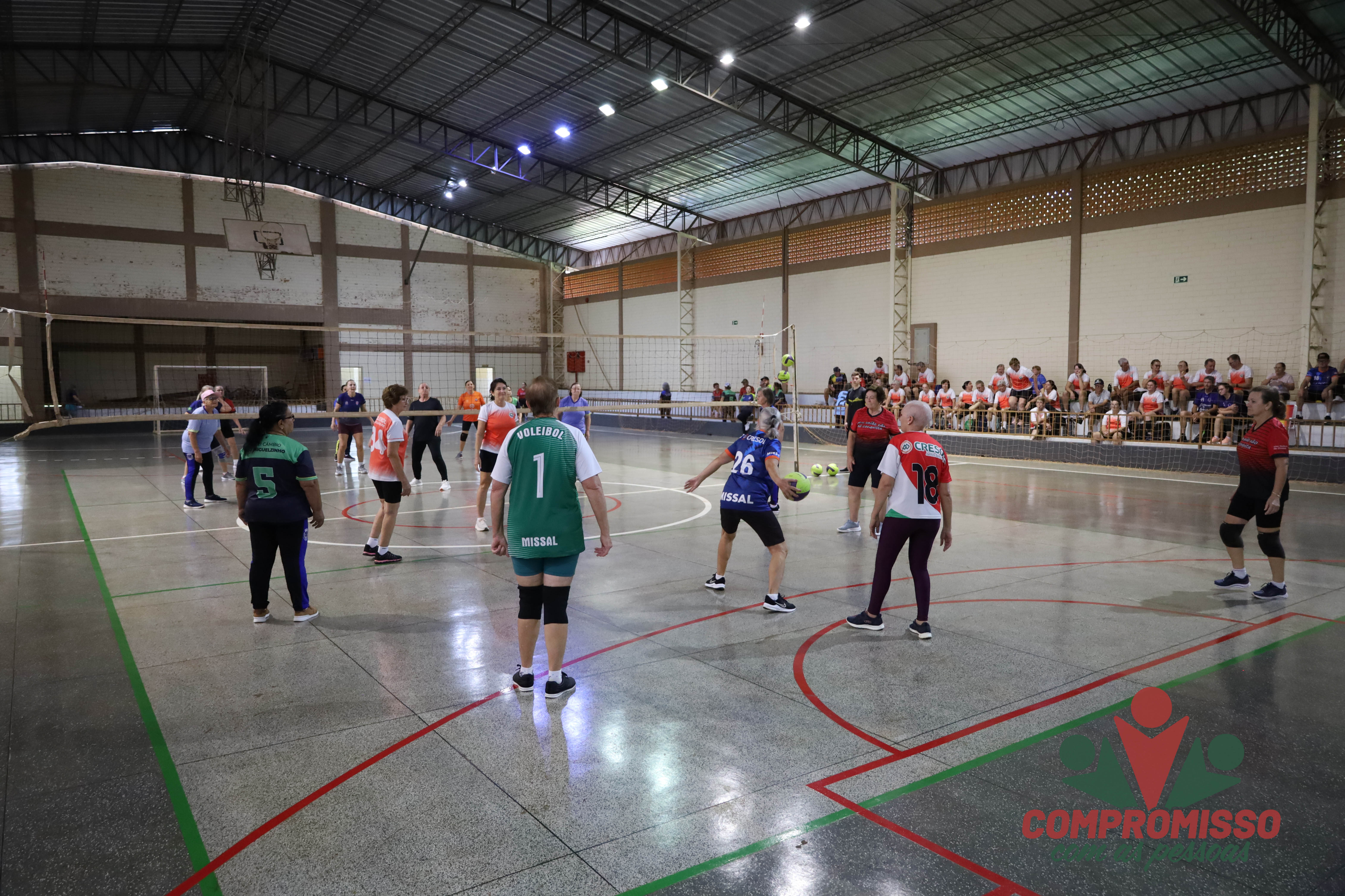 Quadrangular de Vôlei Câmbio reúne atletas de 04 municípios em Dom Armando