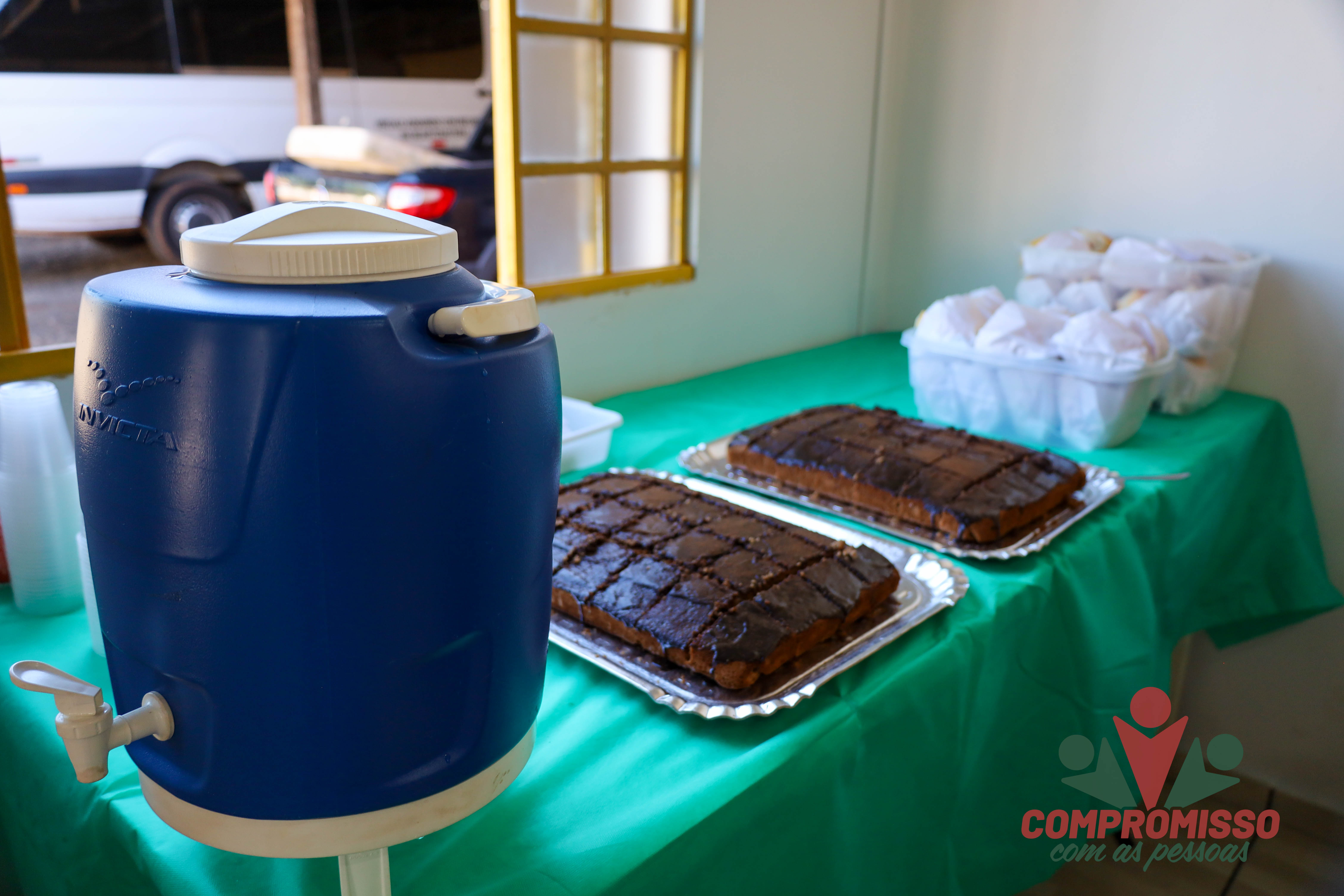 Participantes do Programa Nosso Lar participam de confraternização pelo Dia das Mães