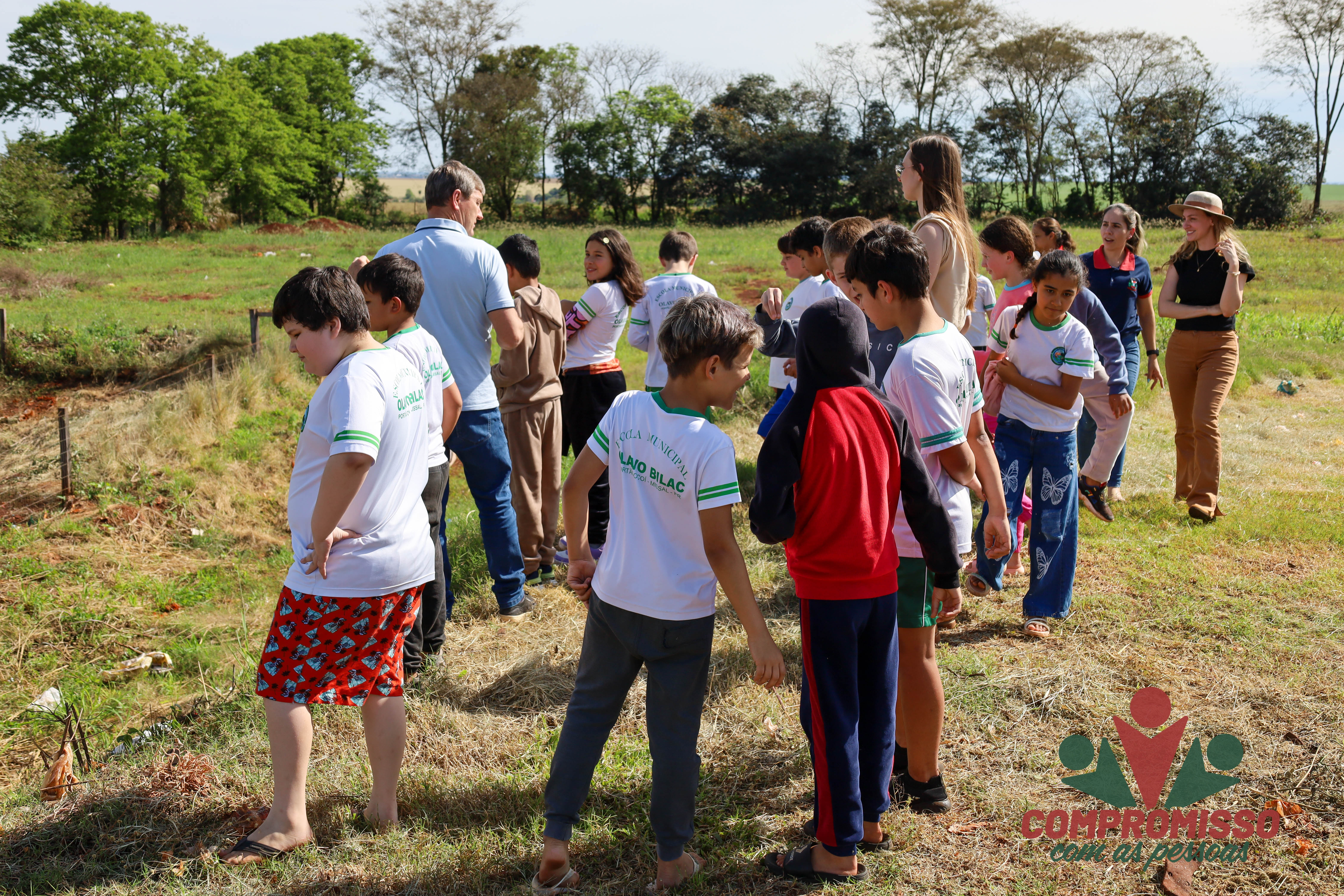 Turmas do 5º ano da Rede Municipal de Educação visitam Acamis e Aterro Sanitário em Missal